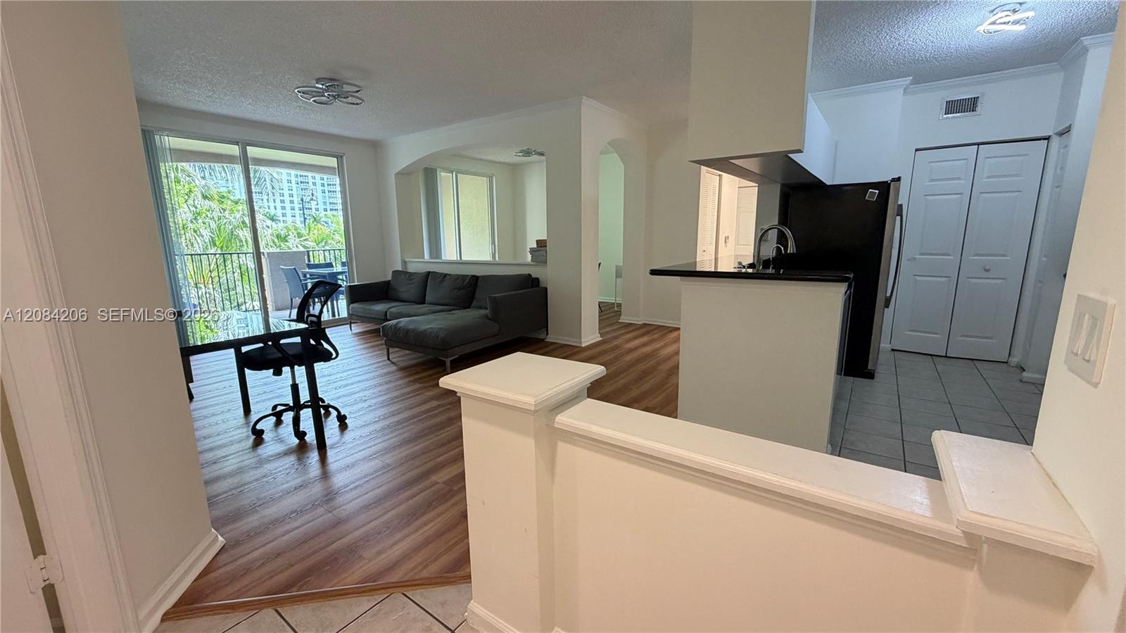 17150 N Bay Rd # 2314 — Photo 2