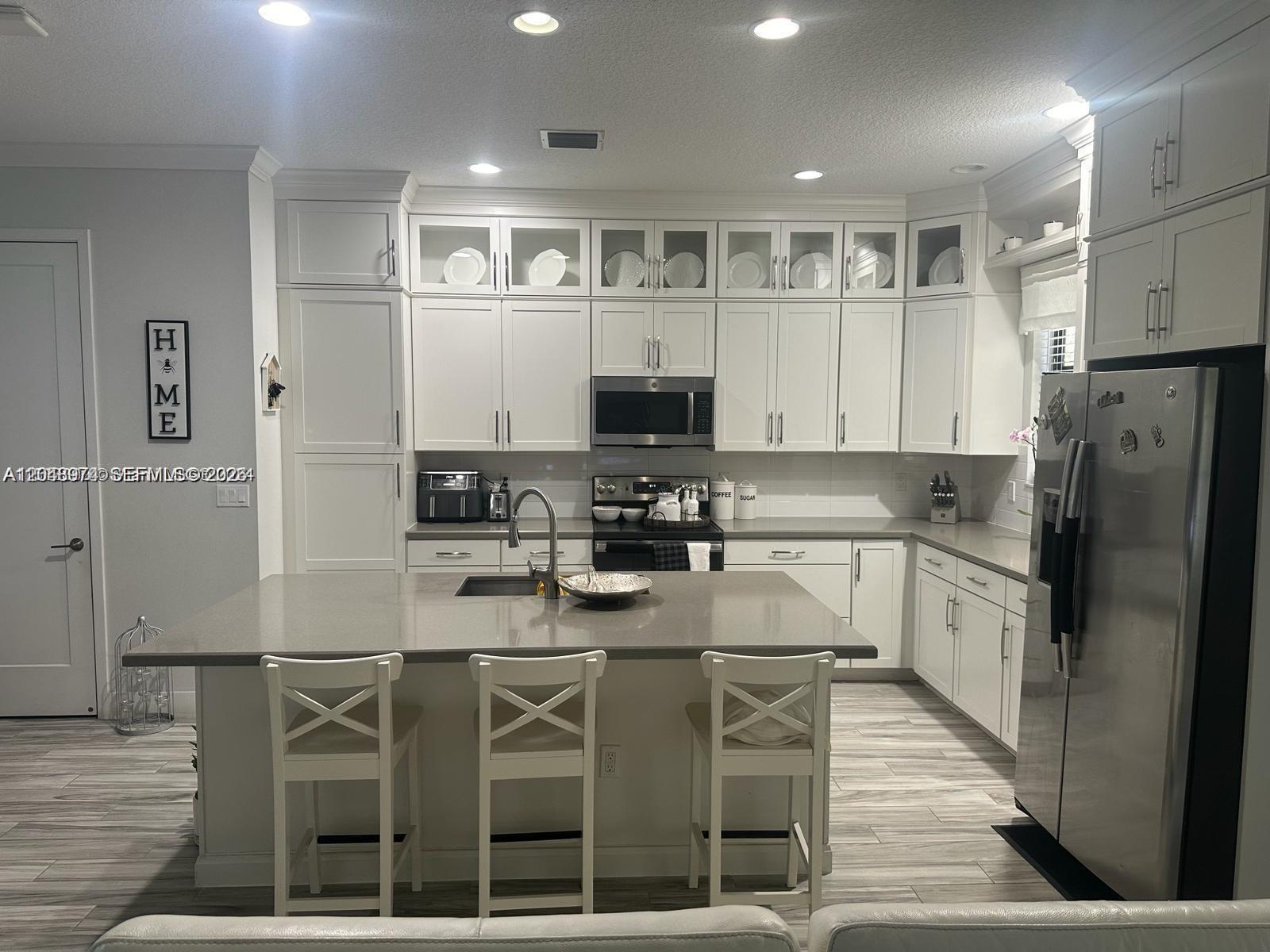 20977 NW 1st St, Pembroke Pines FL 33029