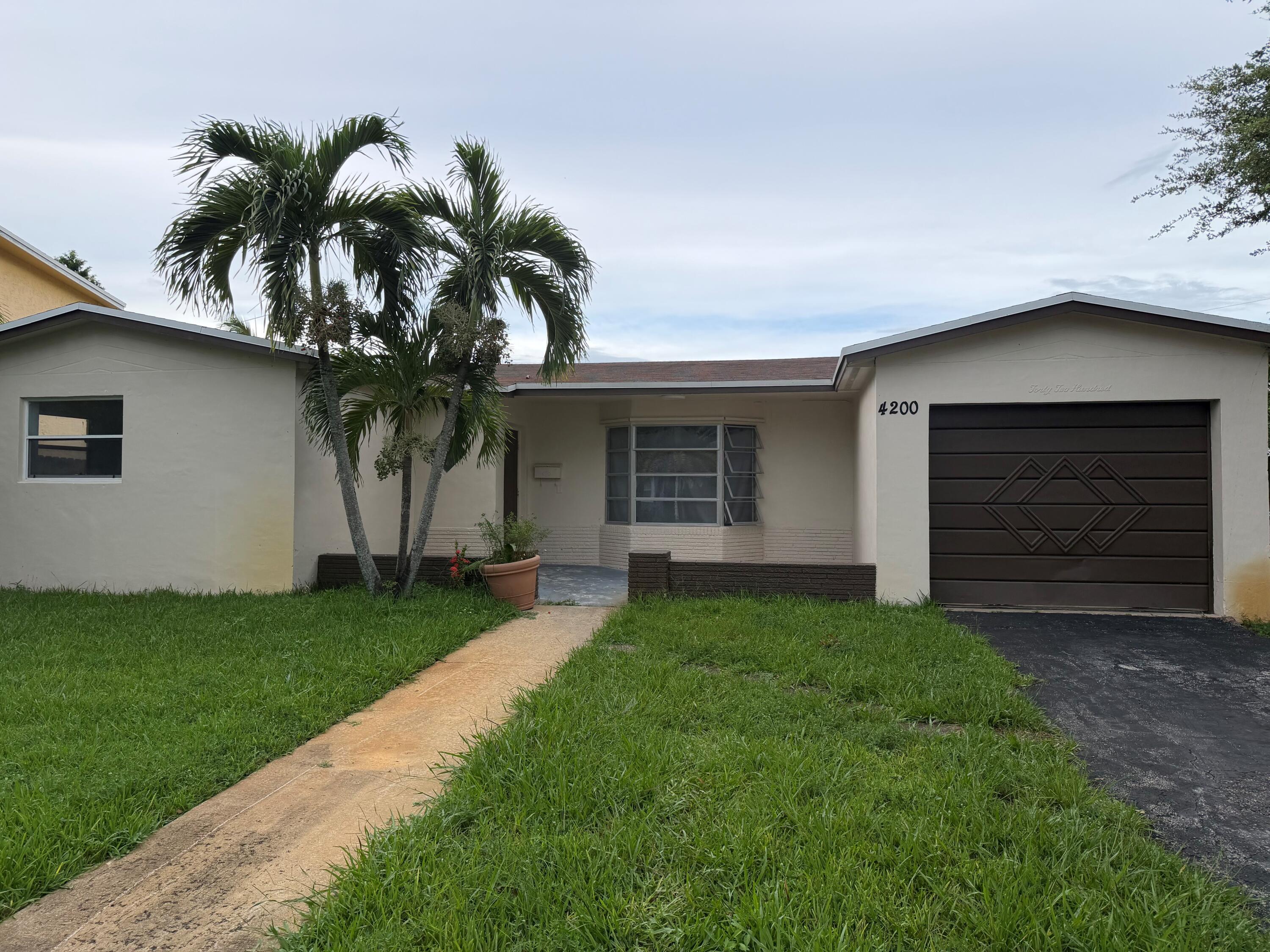 4200 NW 37TH Terrace, Fort Lauderdale FL 33309