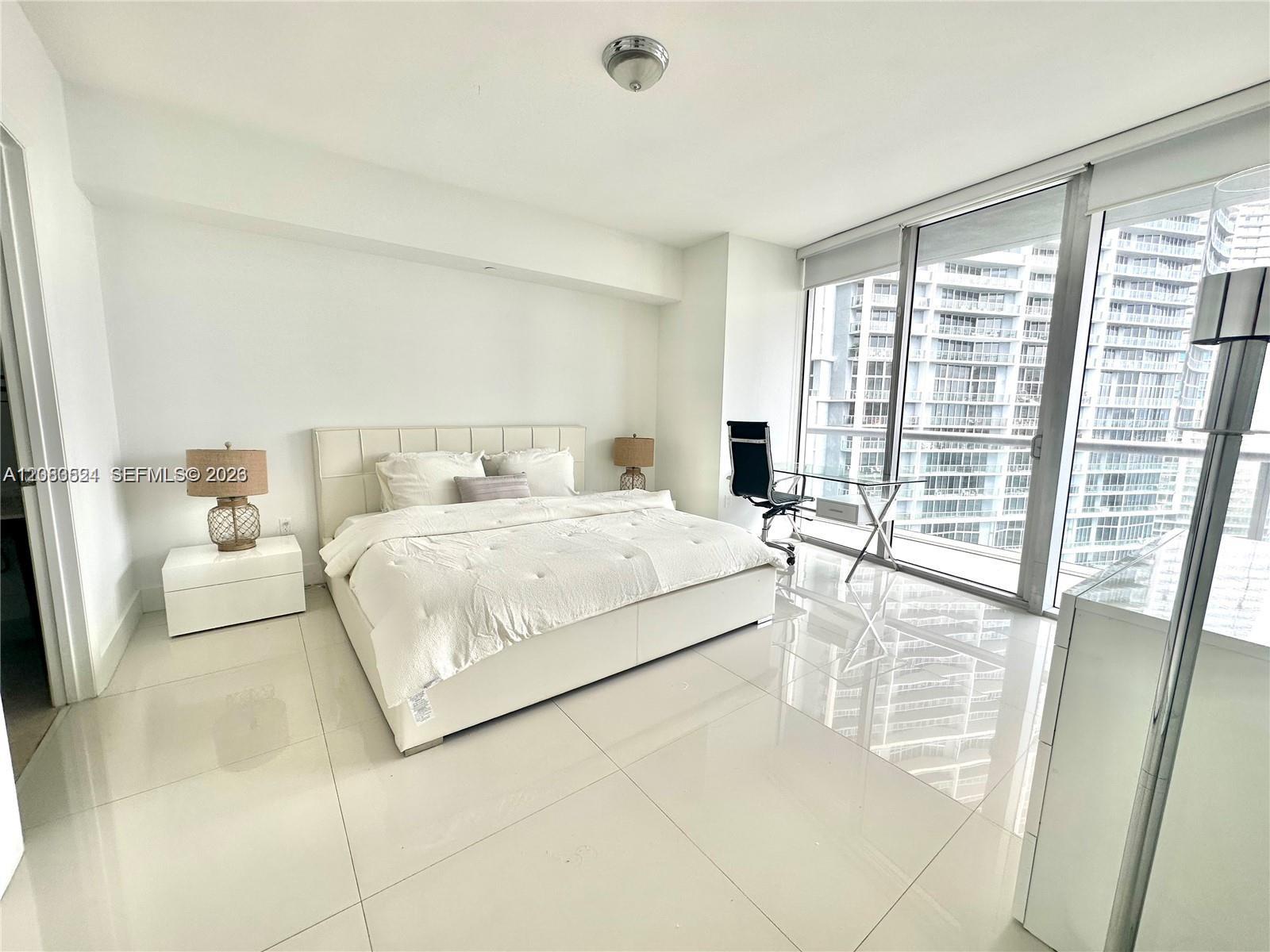 495 Brickell Ave # 2702 — Photo 4