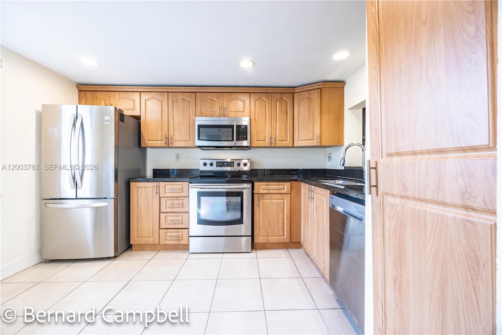 3940 Inverrary Blvd # A, Lauderhill FL 33319