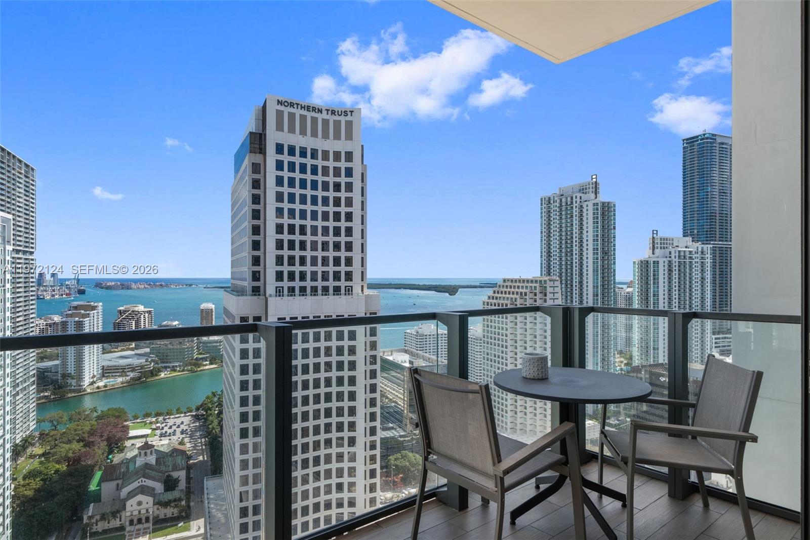 68 SE 6th St # 3209, Miami FL 33131
