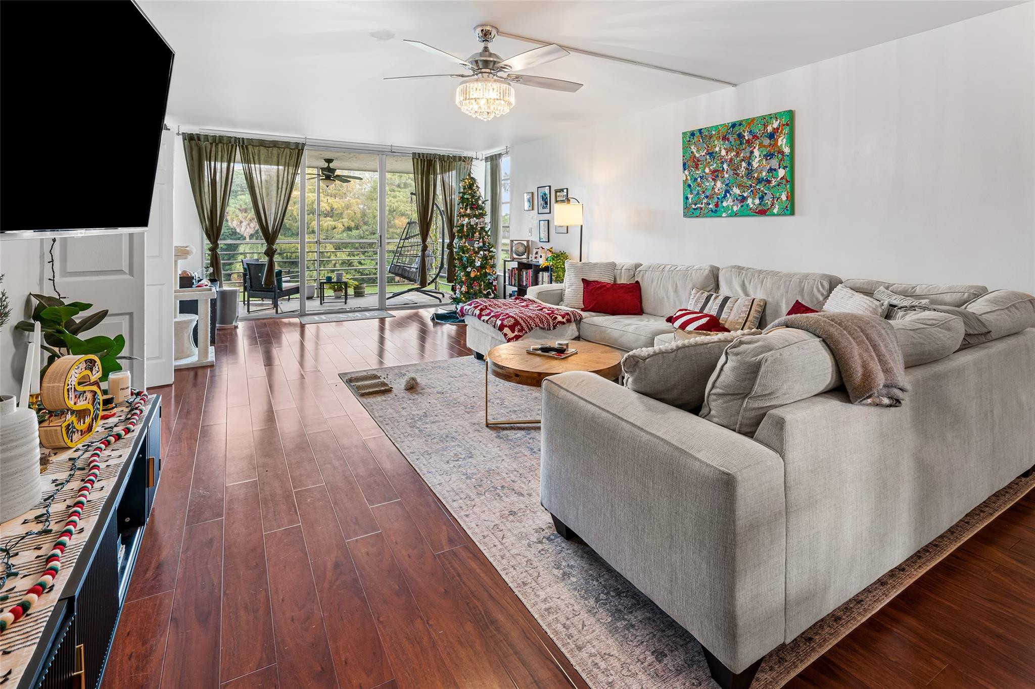 3930 Oaks Clubhouse Drive # 304, Pompano Beach FL 33069