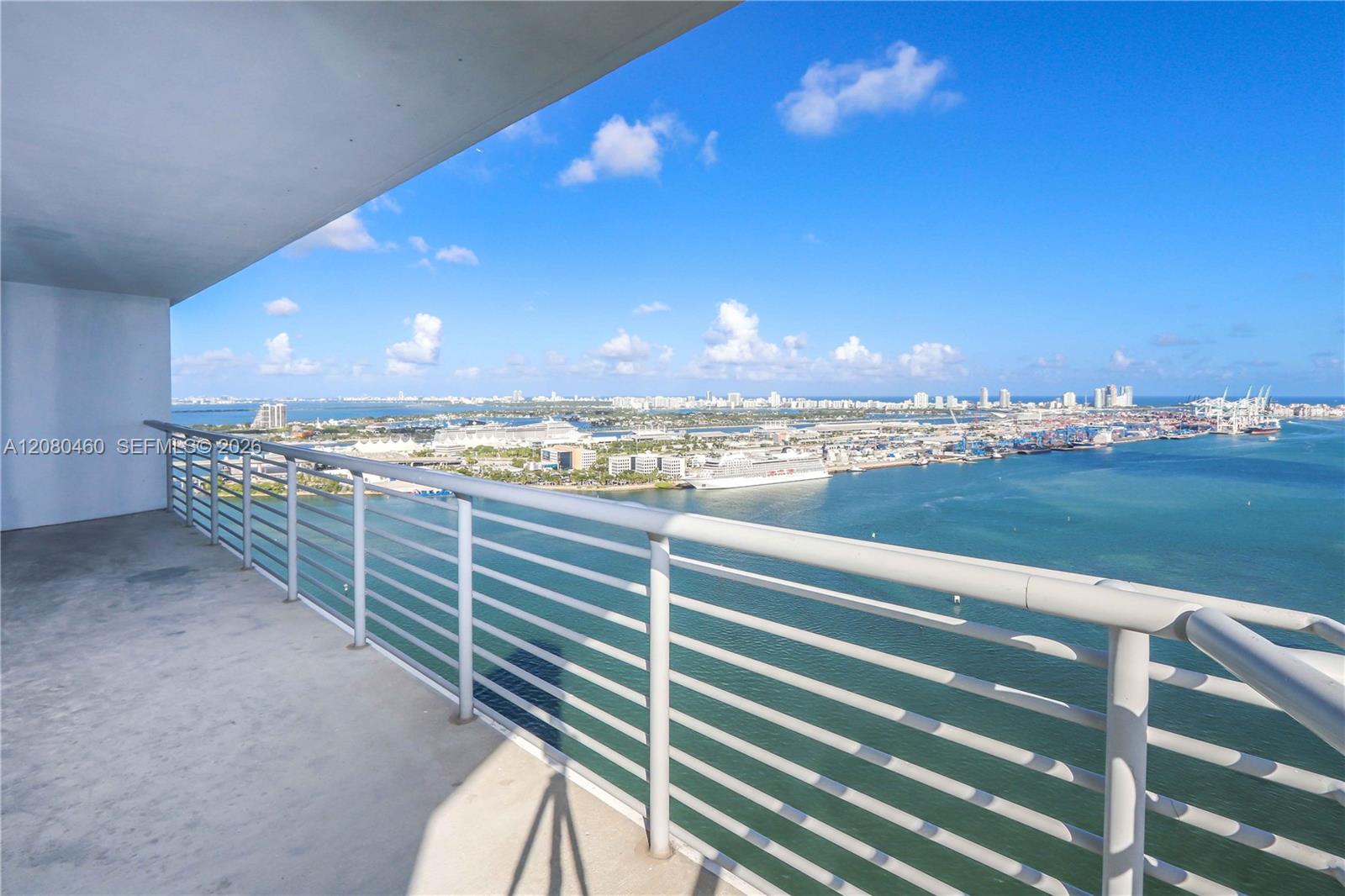 335 S Biscayne Blvd # 3709 — Photo 3