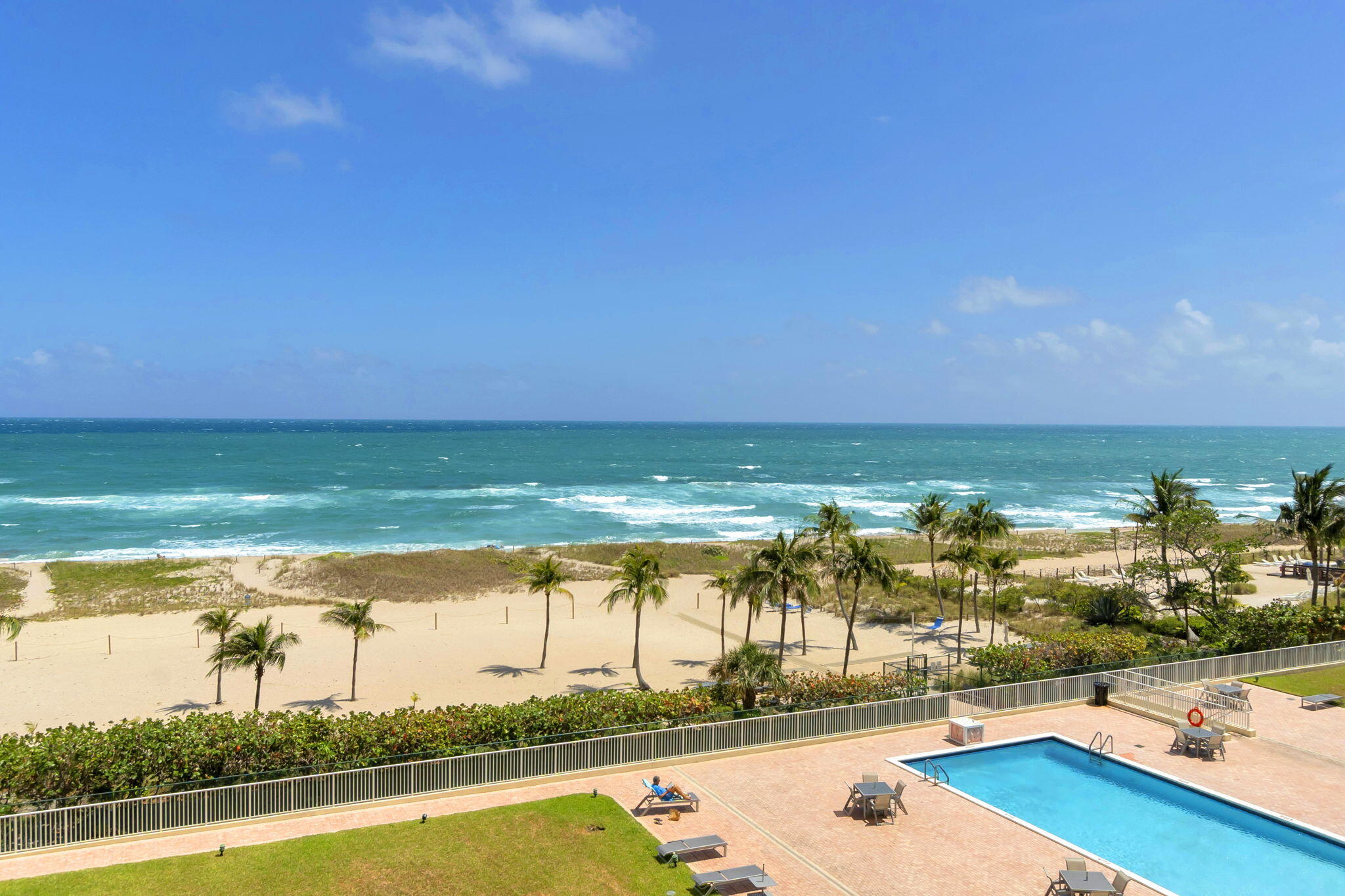 750 N Ocean Boulevard Apt 604, Pompano Beach FL 33062