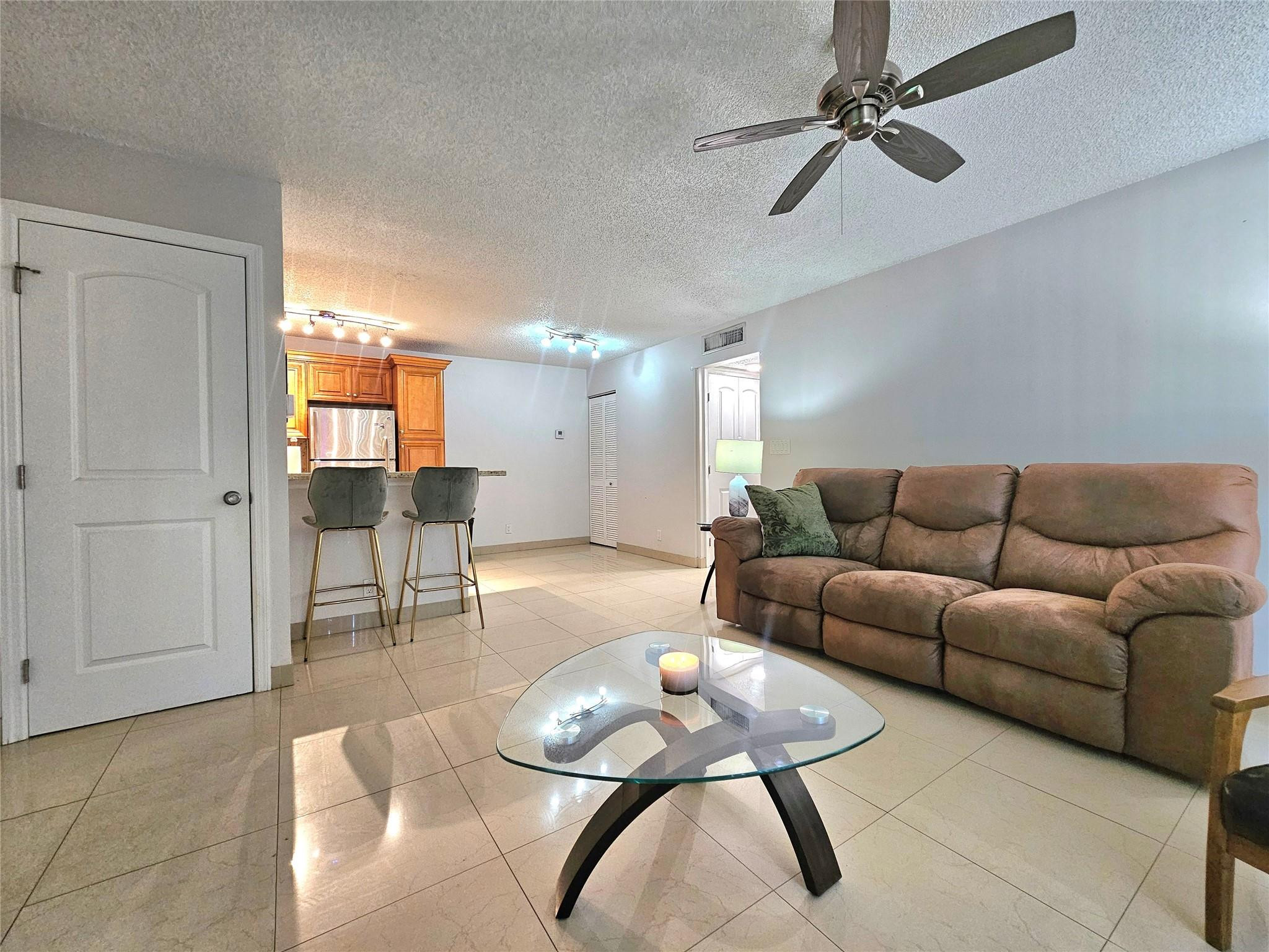 701 Lyons Road # 13103 — Photo 2