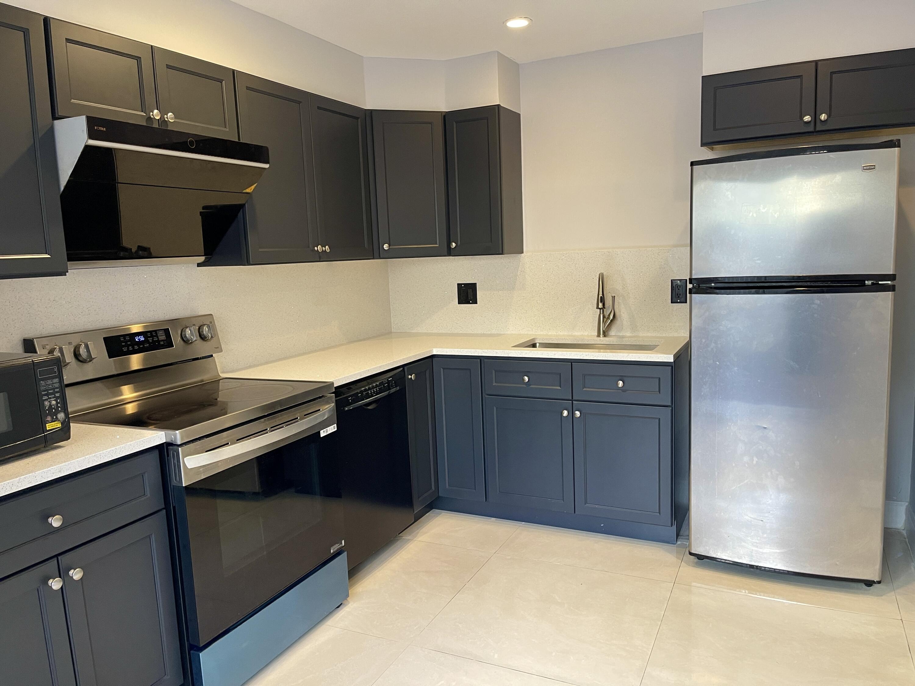 3555 NW 91st Lane — Photo 4