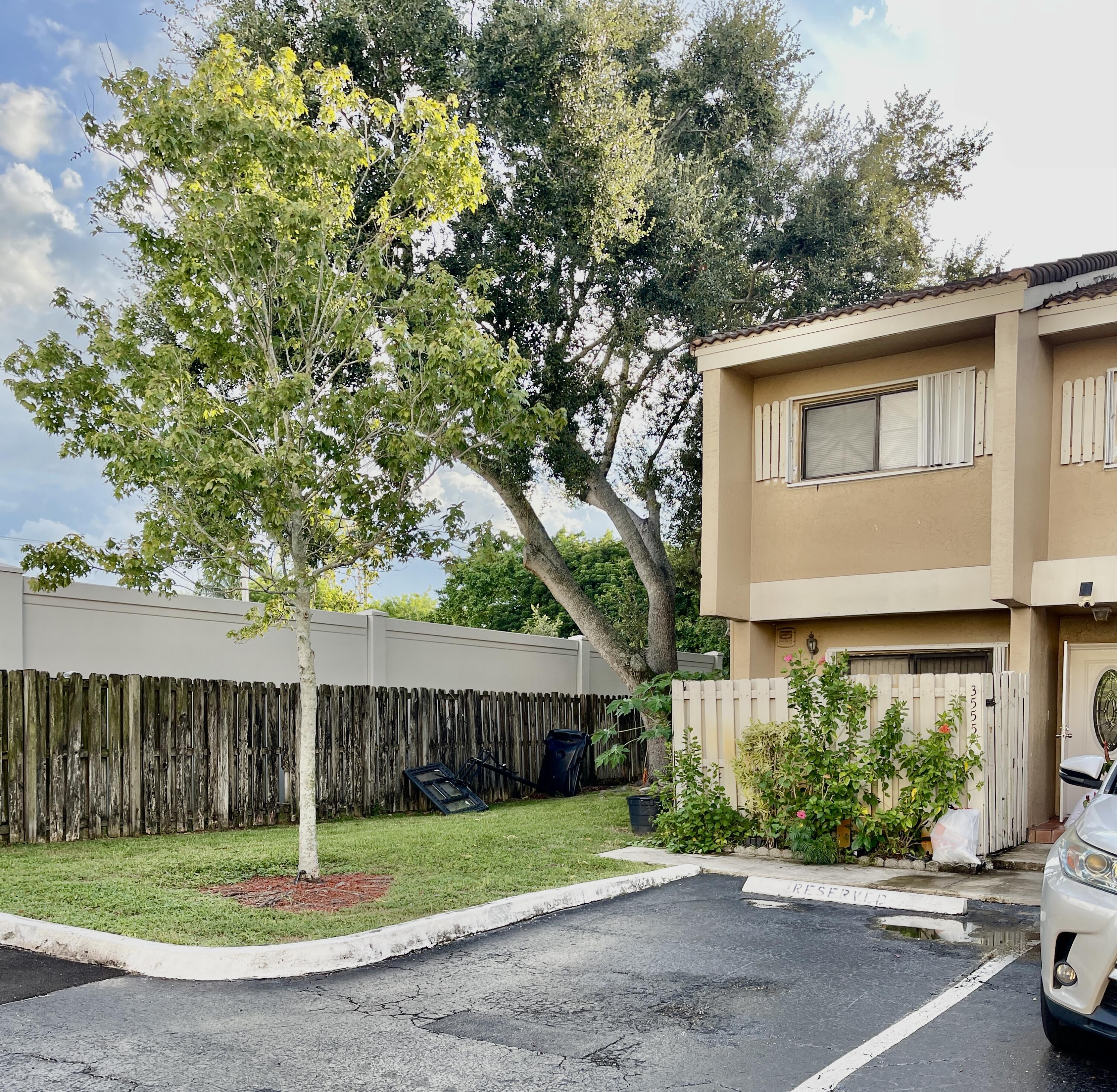 3555 NW 91st Lane — Photo 3