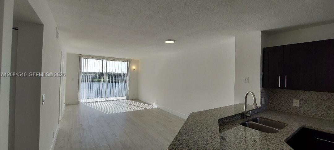8710 N Sherman Cir # 403 — Photo 4