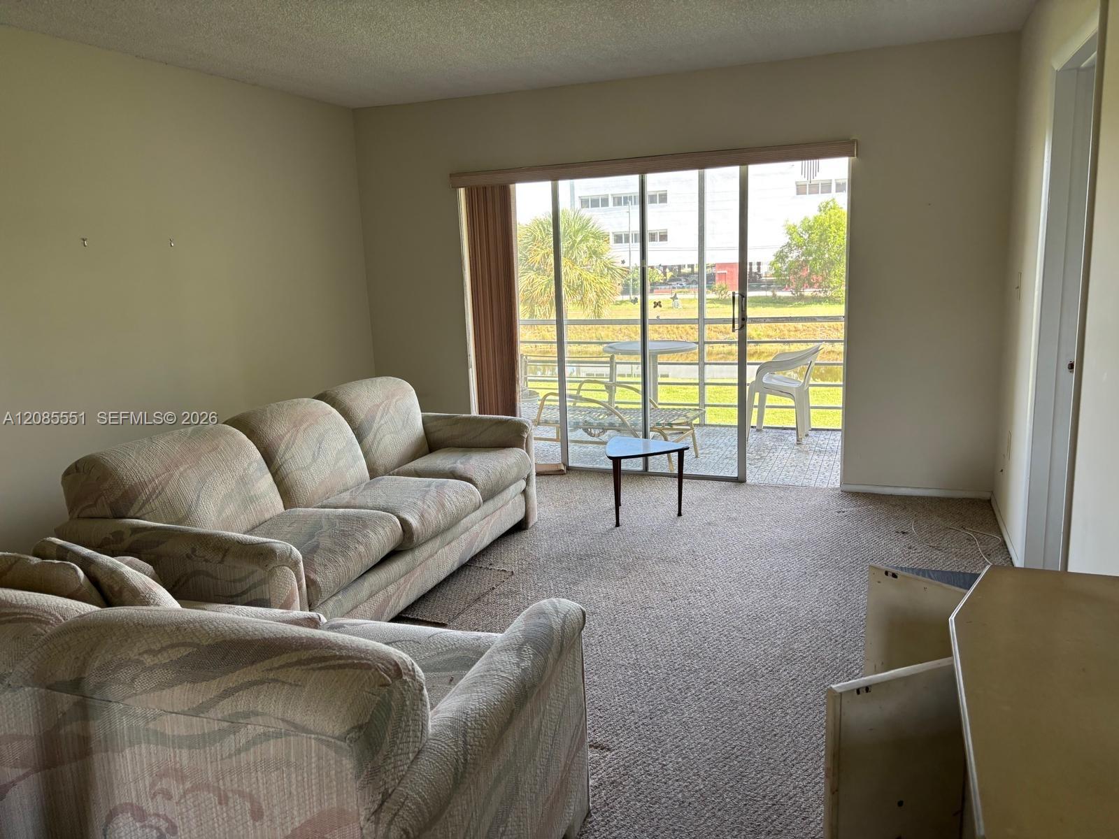 8021 N Sunrise Lakes Dr # 310 — Photo 3