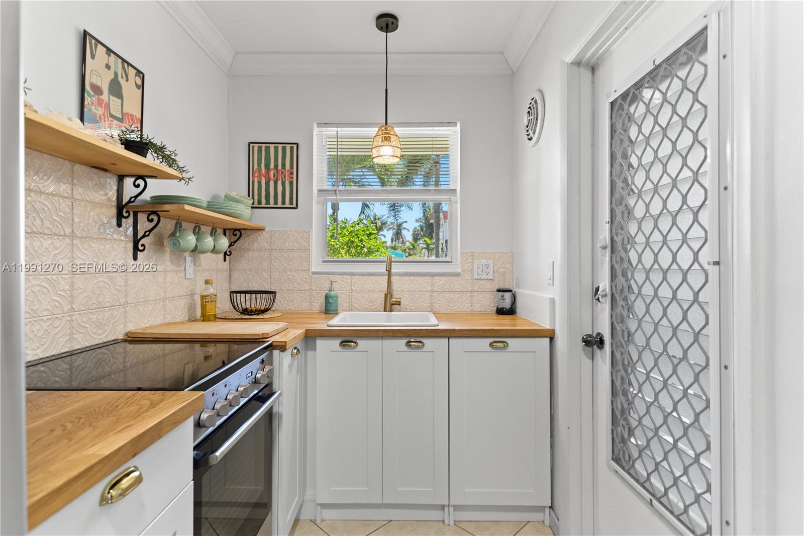 580 Egret Dr # 111 — Photo 5