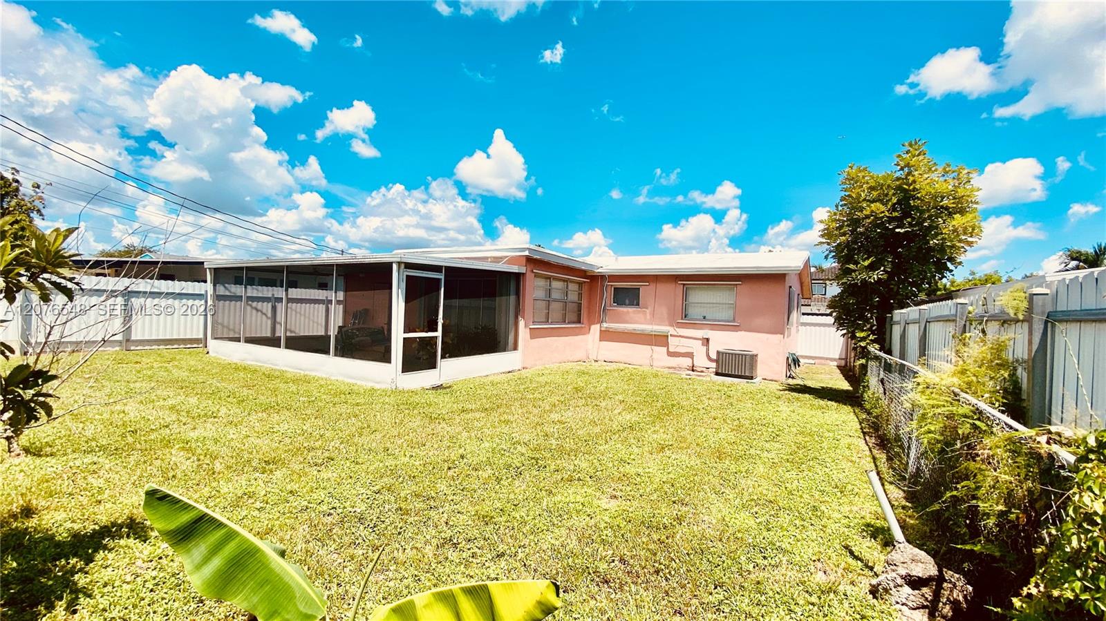 6250 SW 21  Street — Photo 3