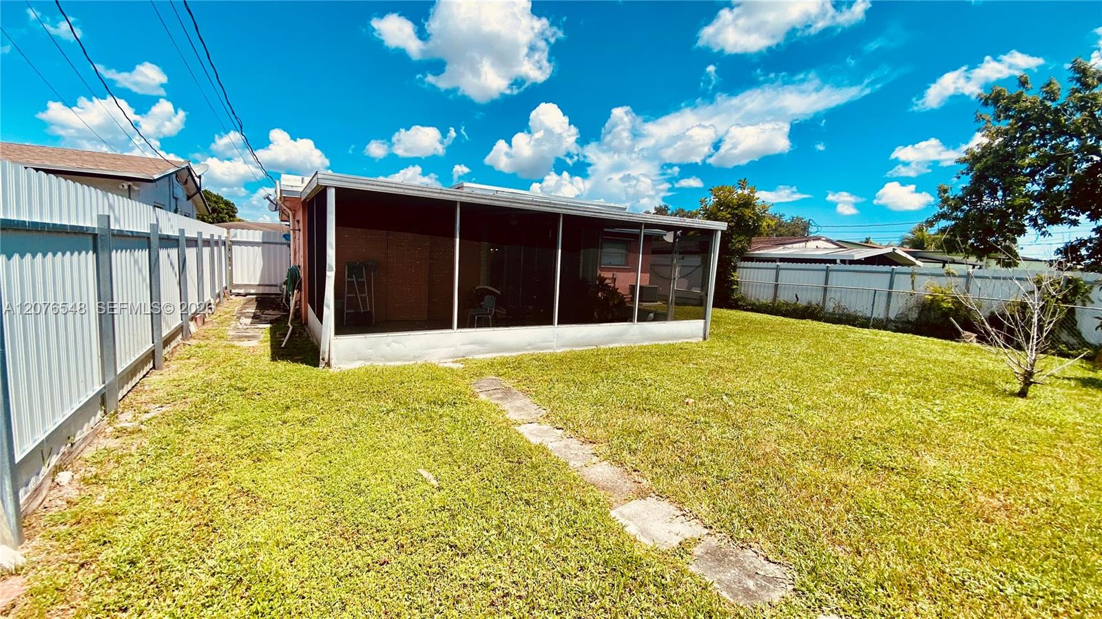 6250 SW 21  Street — Photo 5