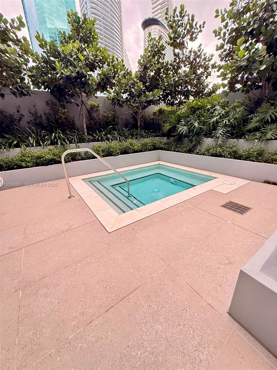 77 SE 5th St # 2201 — Photo 4