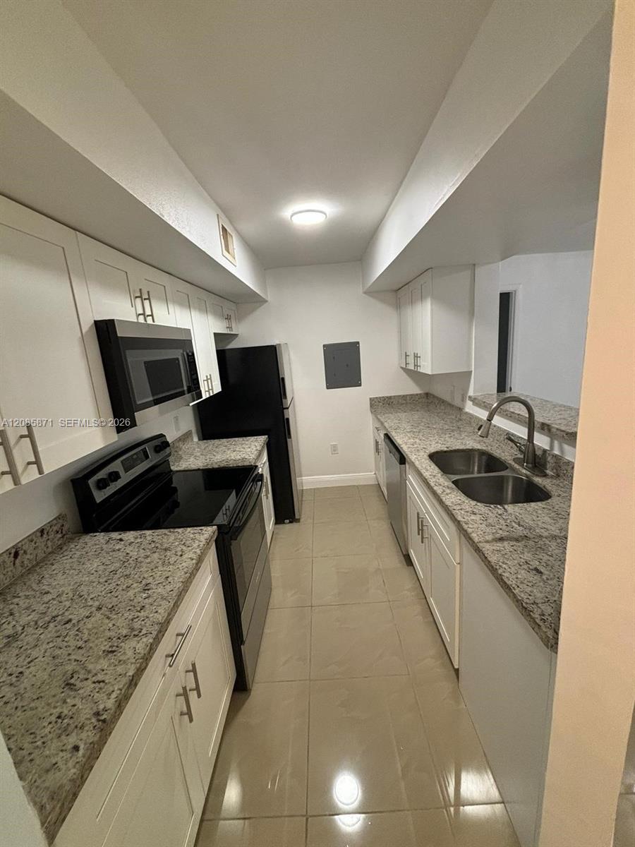 10500 SW 155th Ct # 10211 — Photo 2