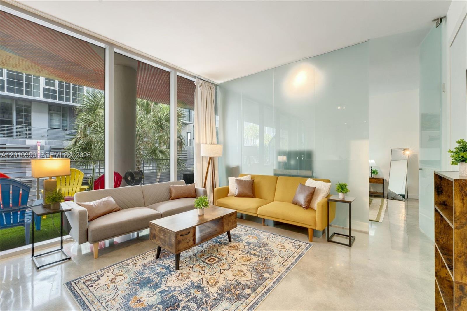 250 NW 24th St # 2B, Miami FL 33127