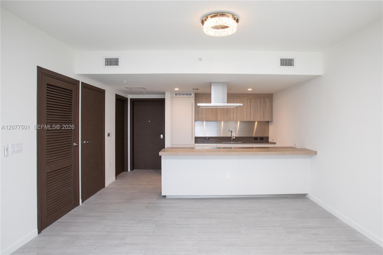 Living/Dining Room