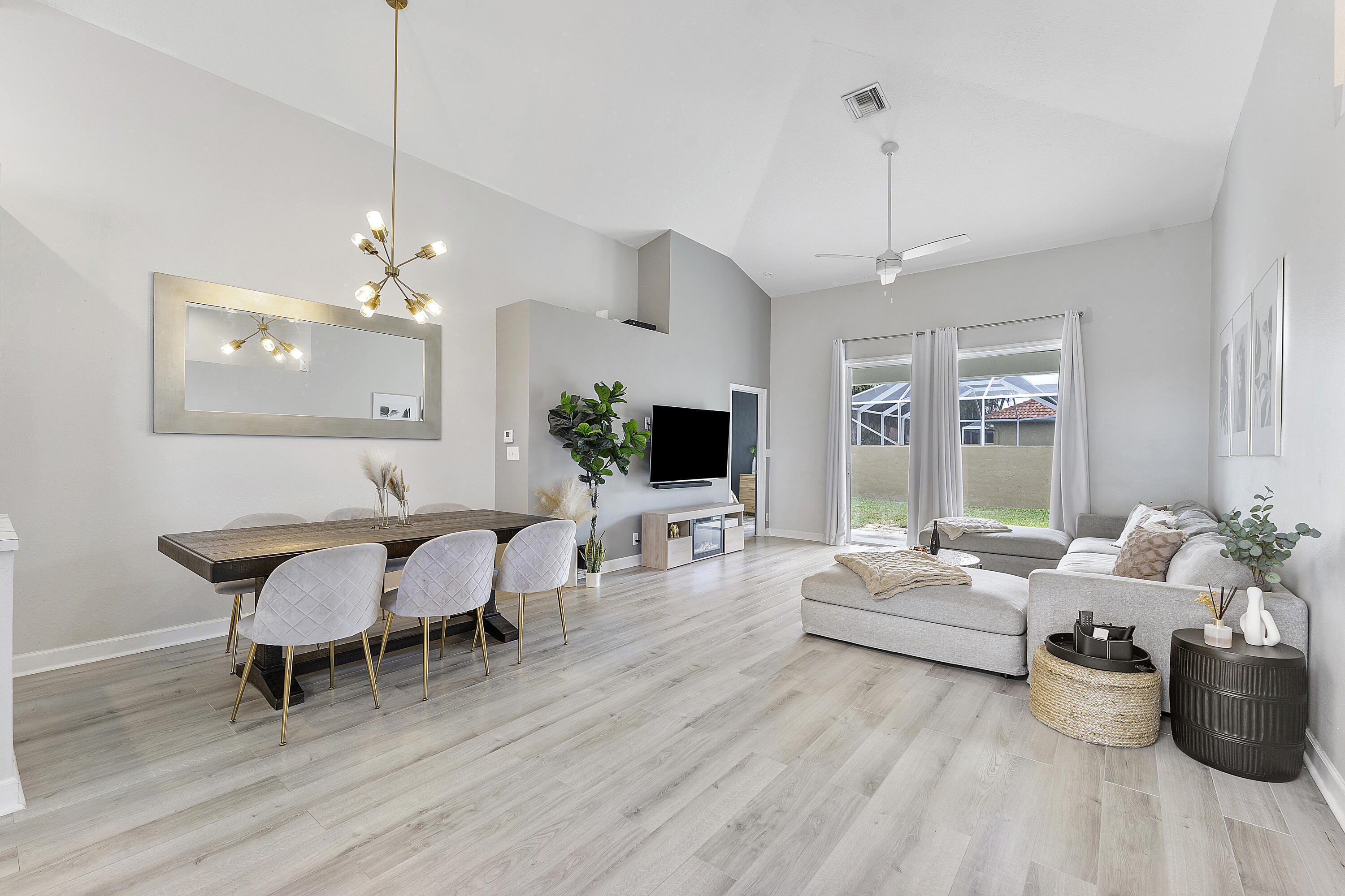 4964 GATEWAY GARDENS Drive — Photo 3
