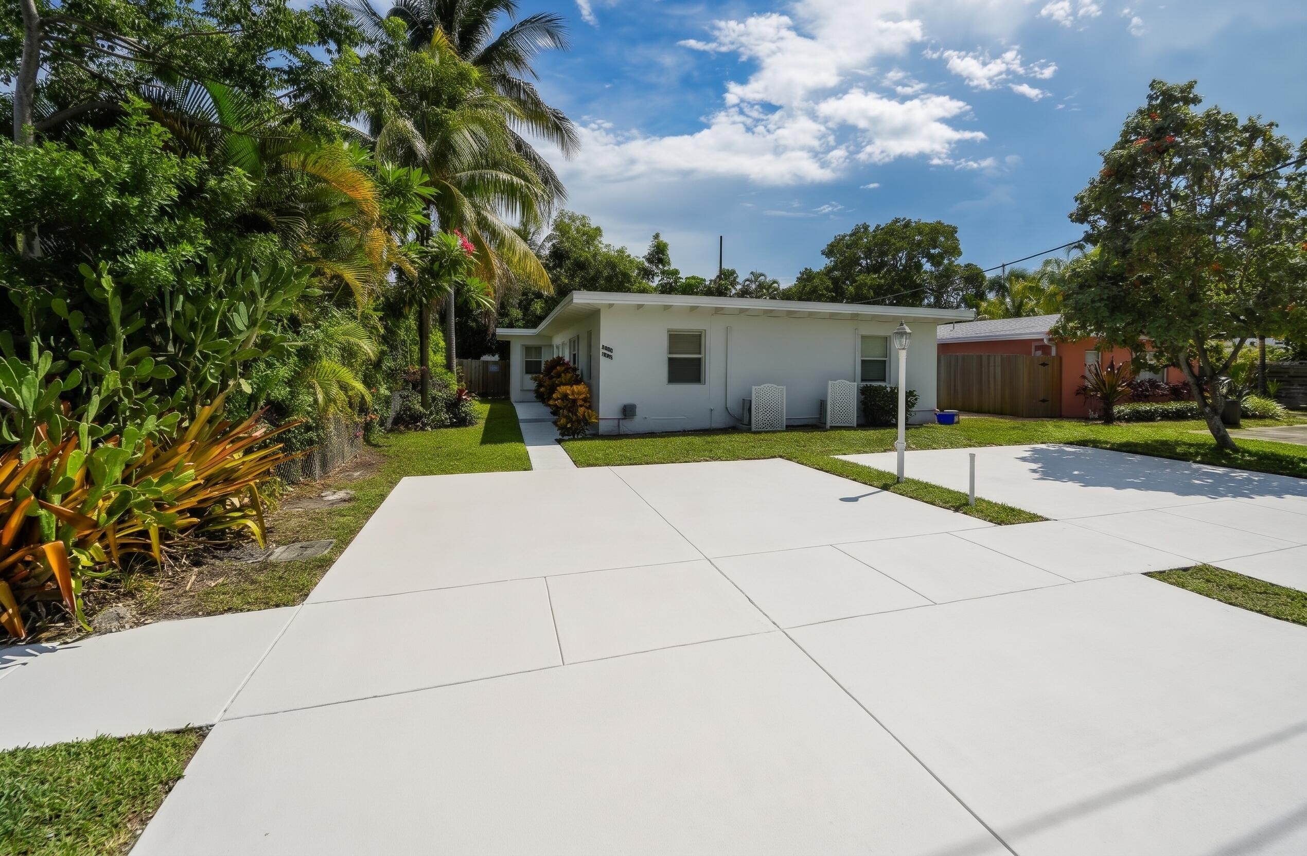 234 NE 5th Terrace, Delray Beach FL 33444