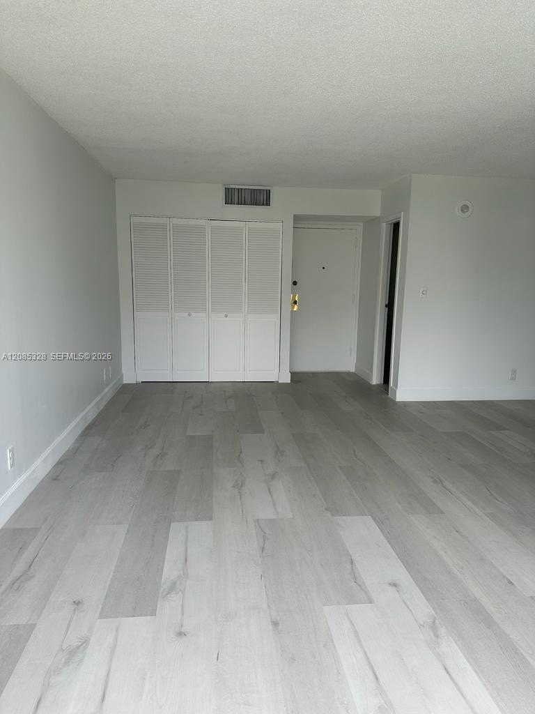 17021 N Bay Rd # 726 — Photo 4