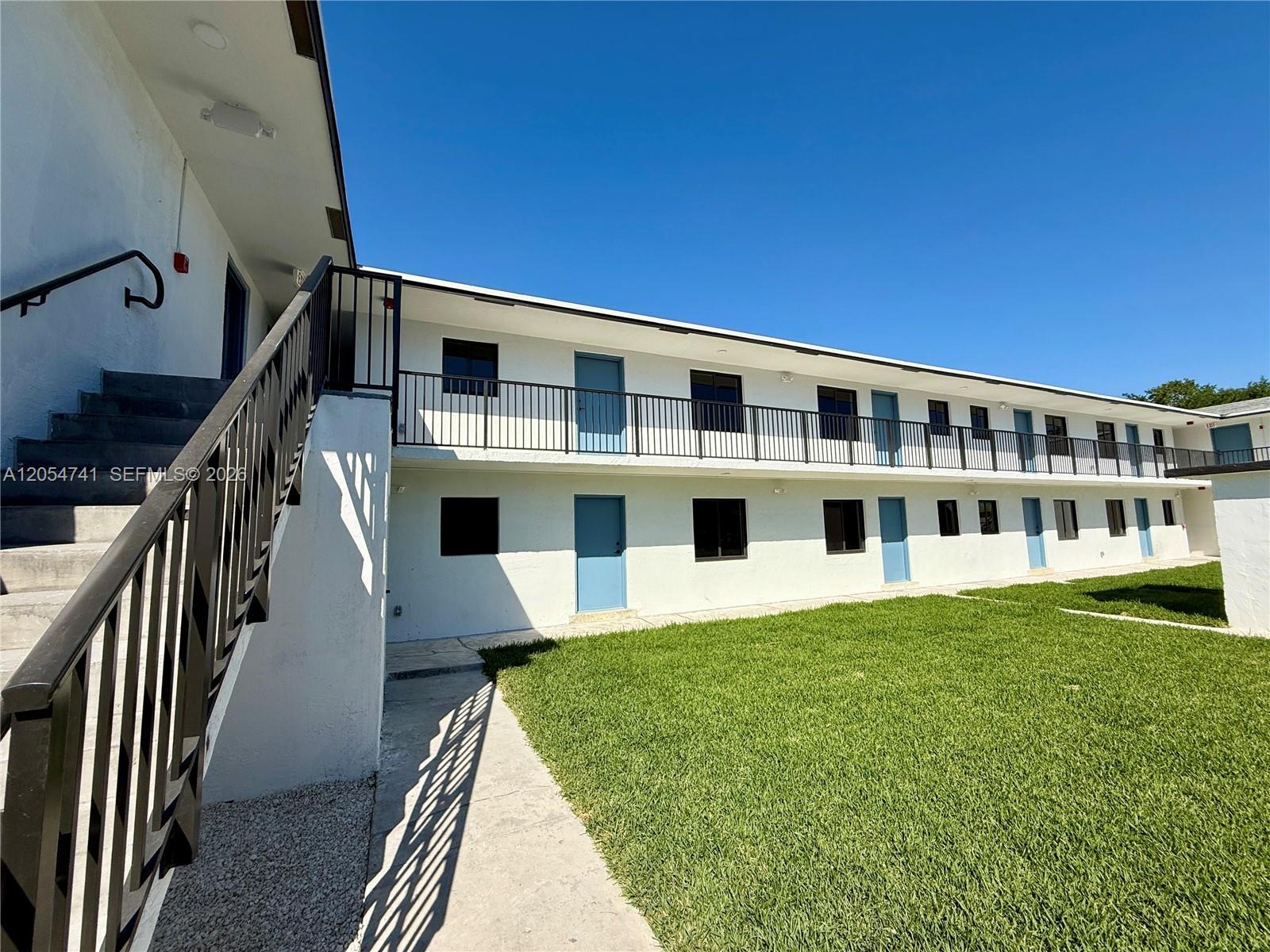 180 NE 57th St # 14, Miami FL 33137