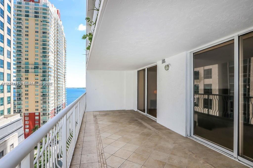 1200 Brickell Bay Dr # 1518 View 9