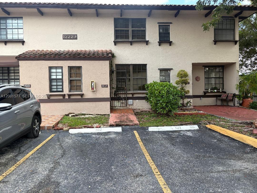 12229 SW 16th Ter # I — Photo 3