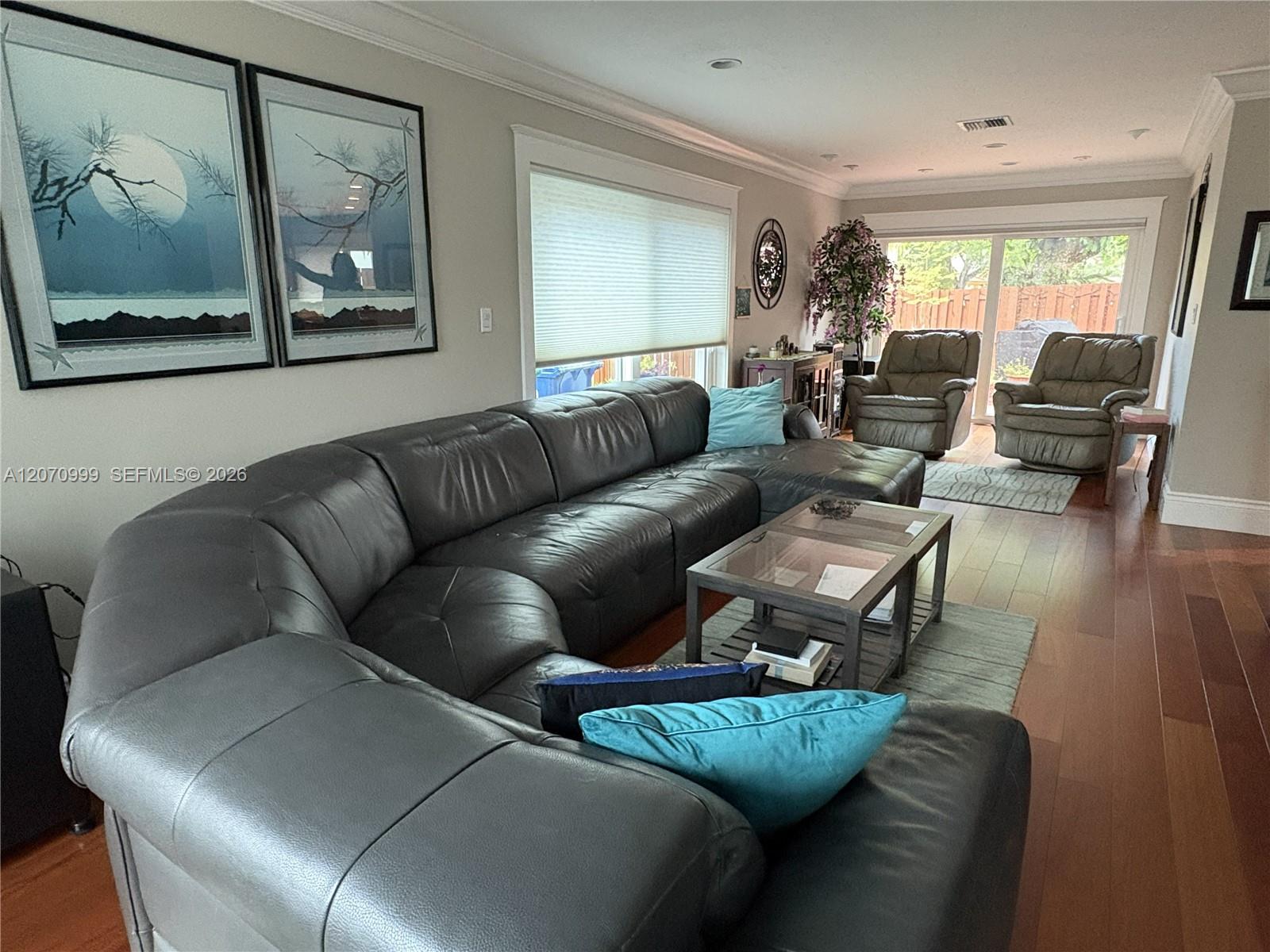 Spacious Living Room with Sitting Area