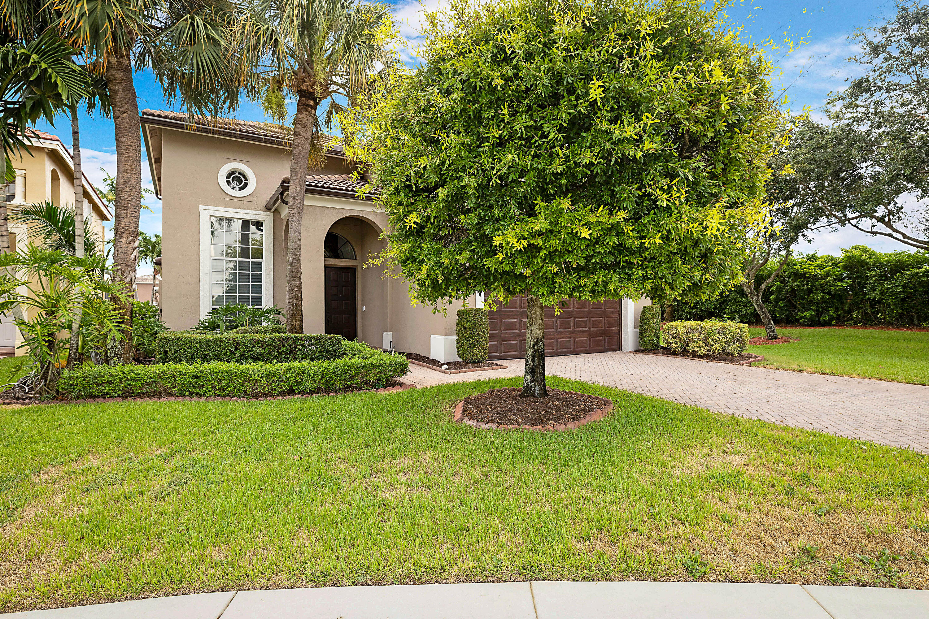 11065 STONE CREEK Street — Photo 2