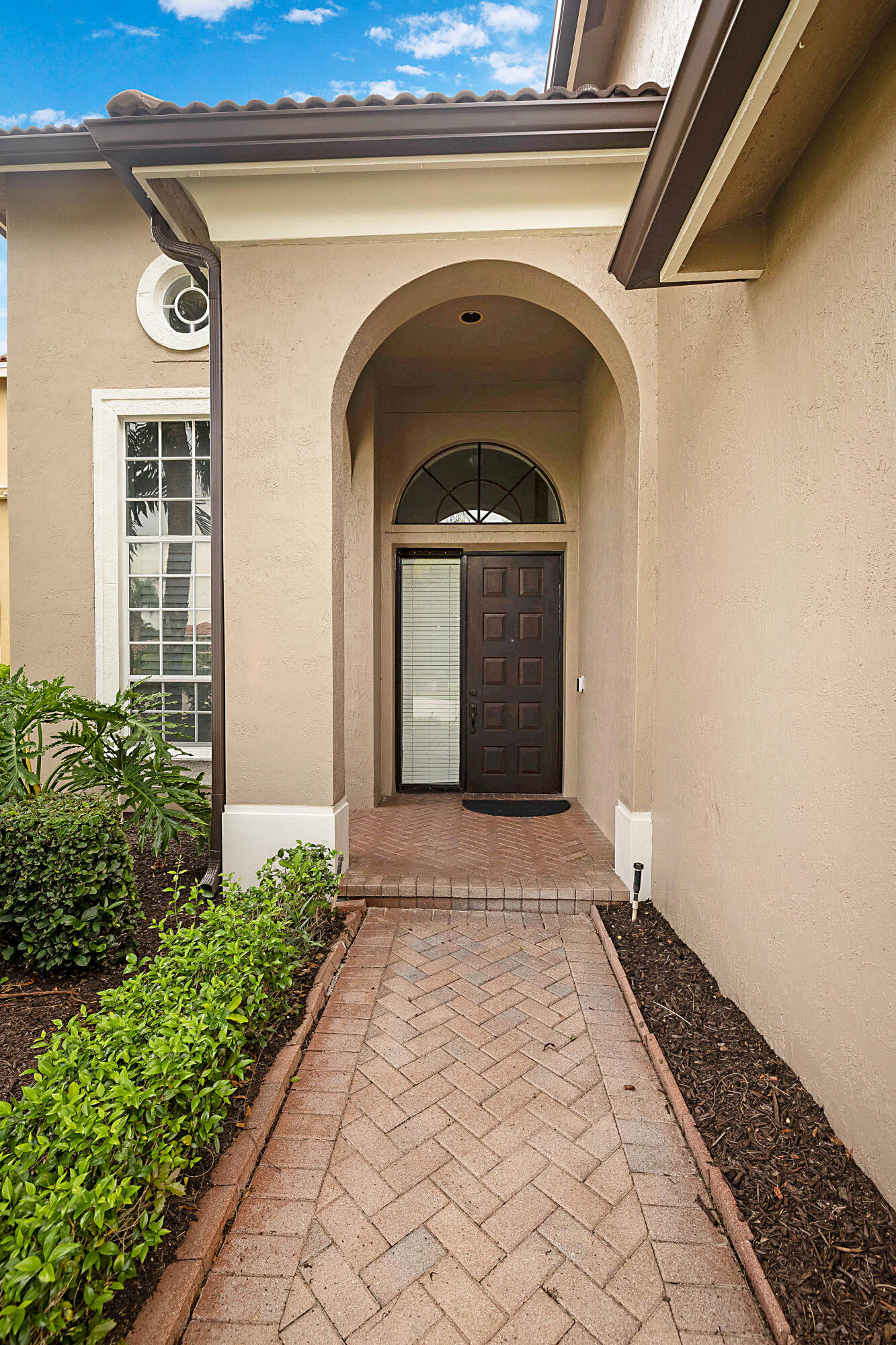 11065 STONE CREEK Street — Photo 4