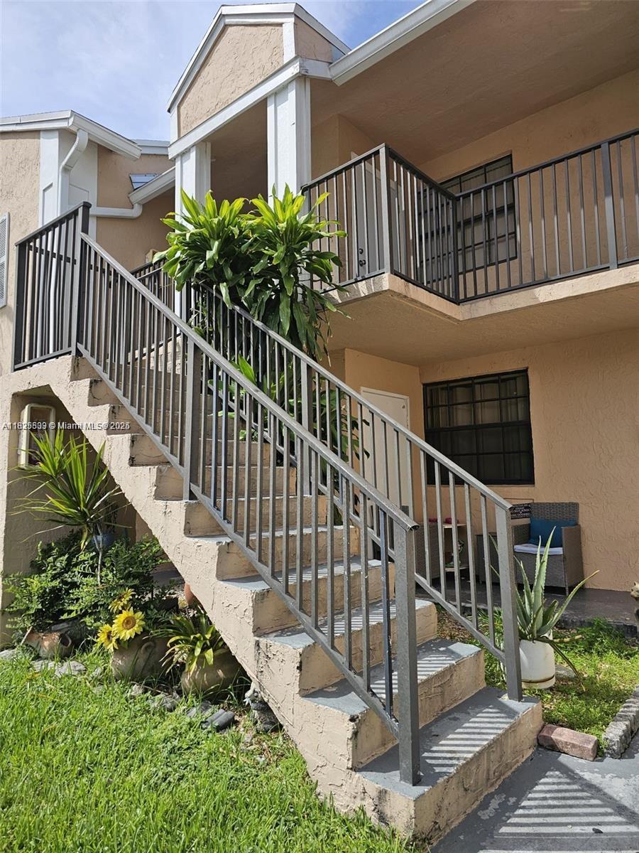 1002 Adams Ave # 1002E, Homestead FL 33034