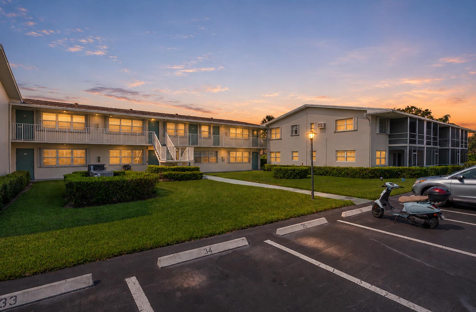740 W Horizons W # 203, Boynton Beach FL 33435