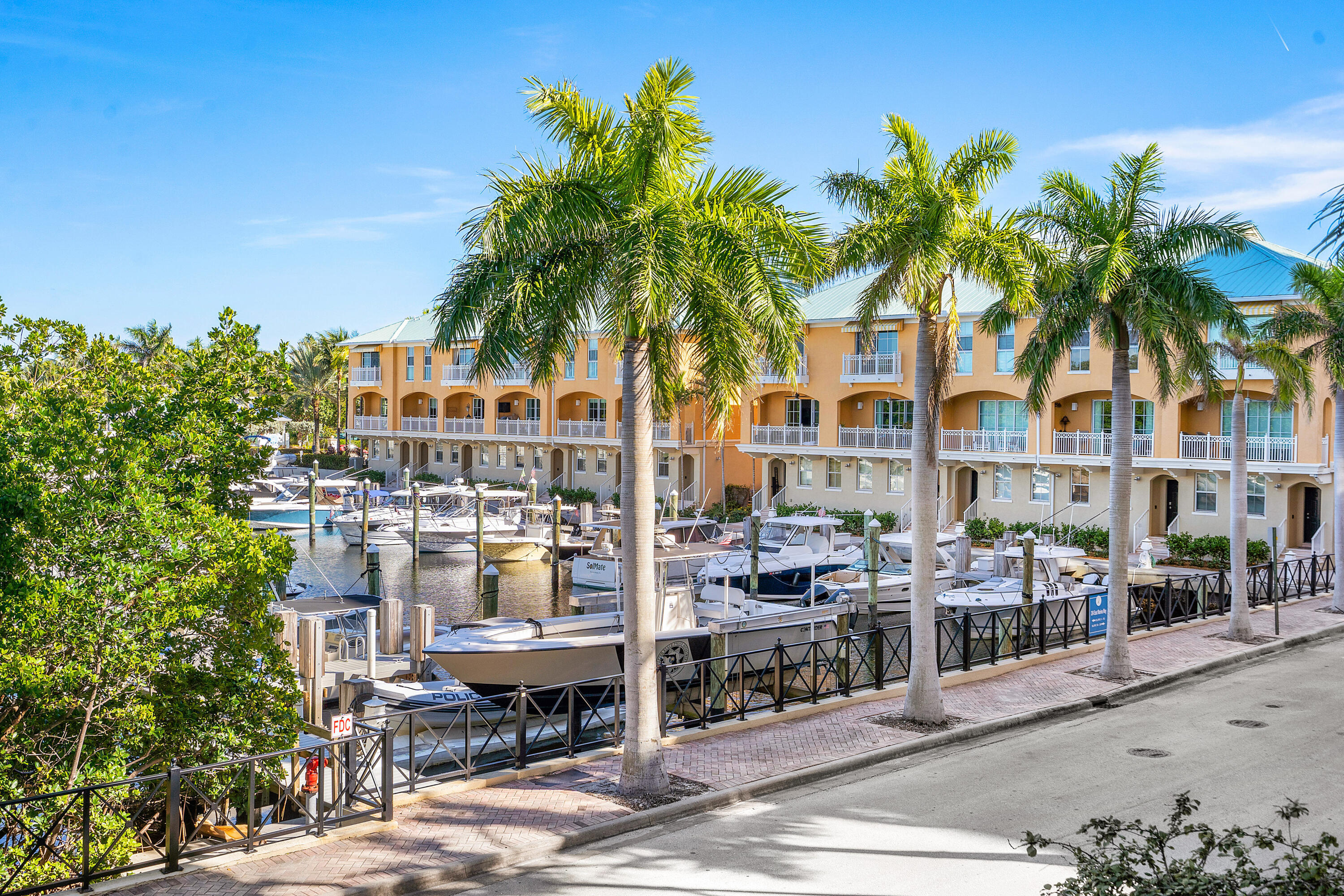 700 E Boynton Beach Boulevard # 202, Boynton Beach FL 33435