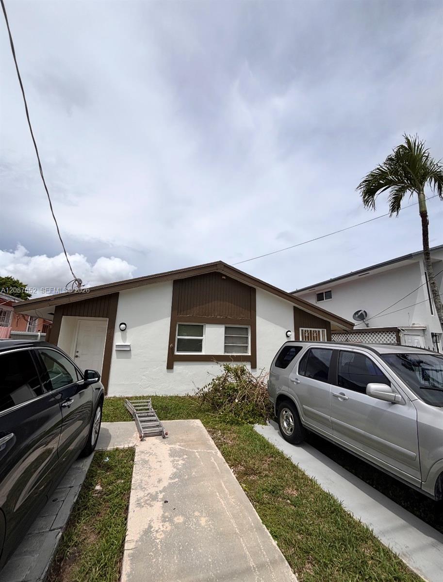 3405 SW 24th St, Miami FL 33145