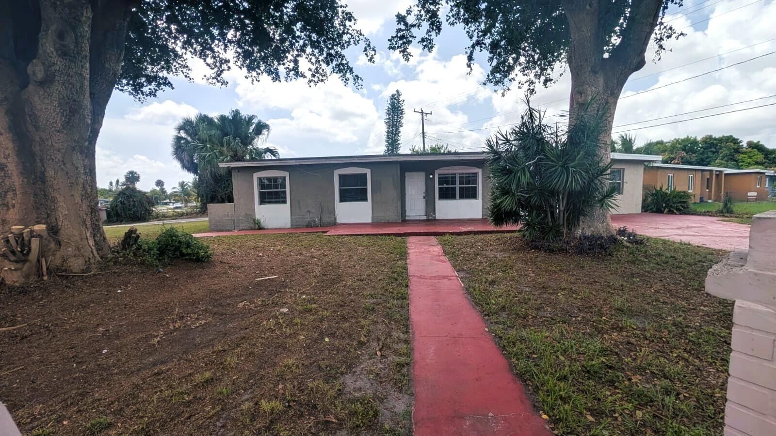 801 NW 33rd Terrace — Photo 4
