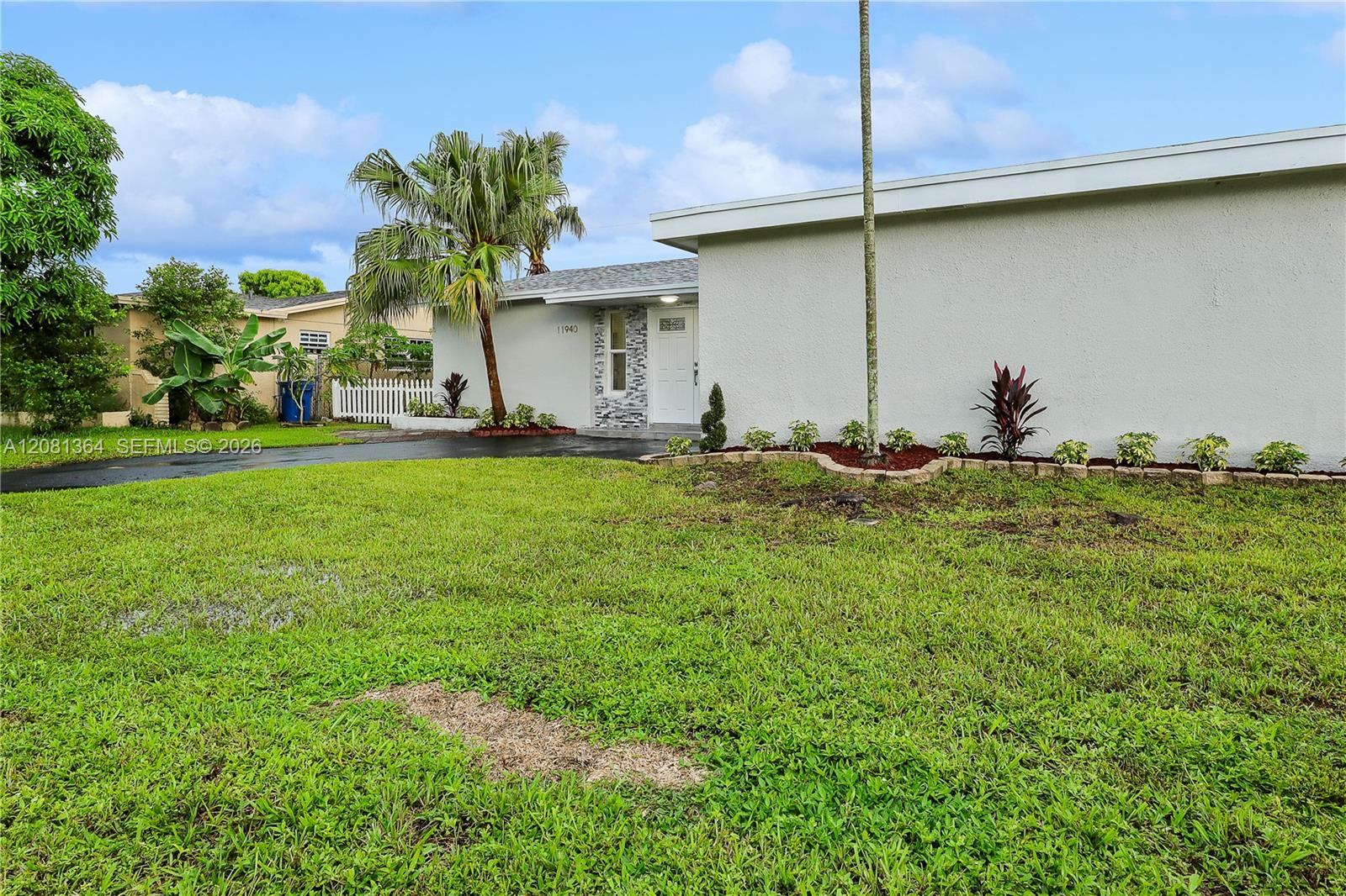 11940 NW 29th Mnr — Photo 4