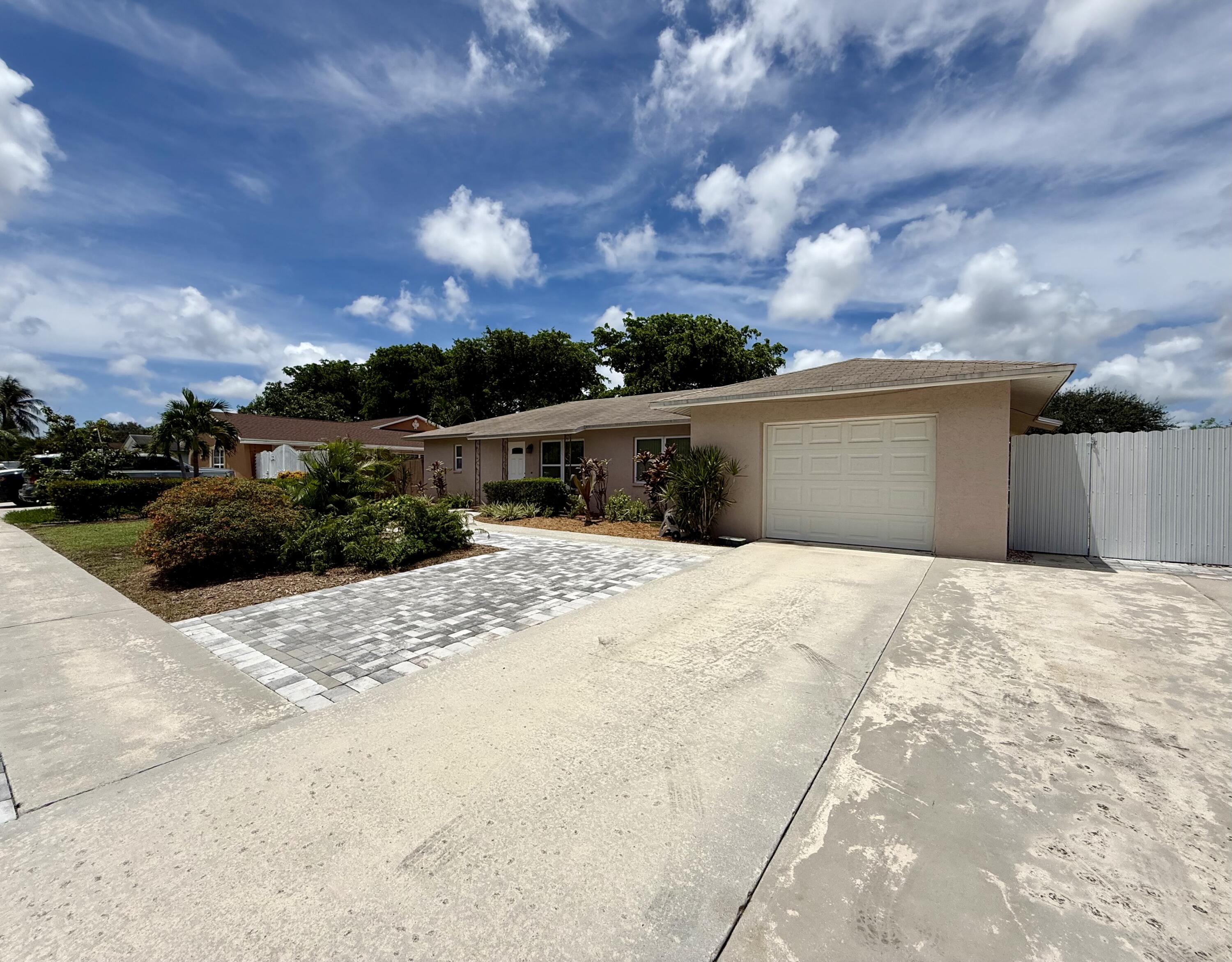 1403 W Libby Drive, West Palm Beach FL 33406