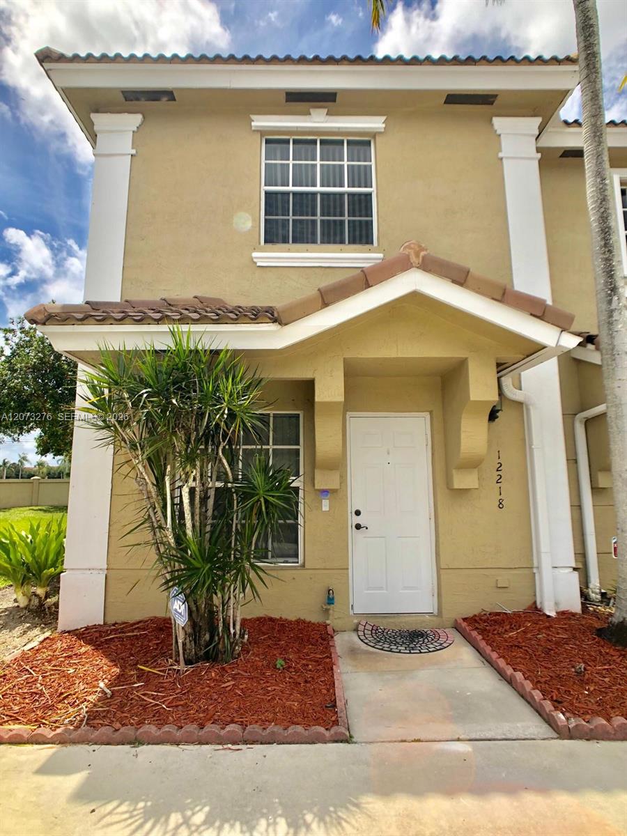 12218 SW 8th Ct — Photo 3
