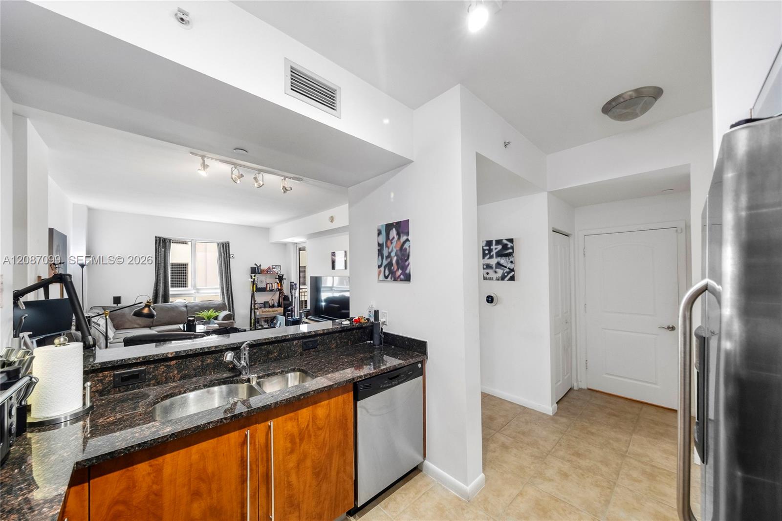 7350 SW 89th St # 411S — Photo 4