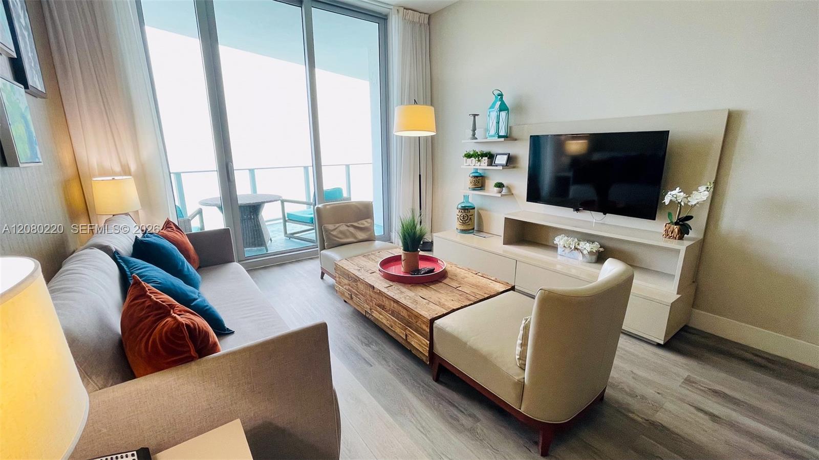 4111 S Ocean Dr # MPH8 — Photo 3