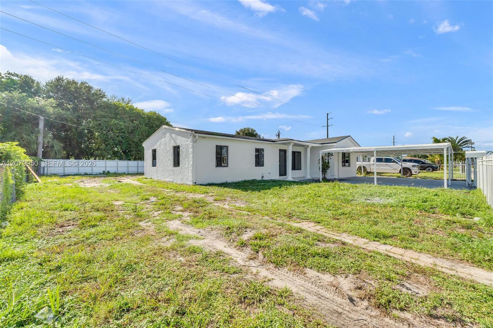 15770 NW 18th Pl — Photo 5