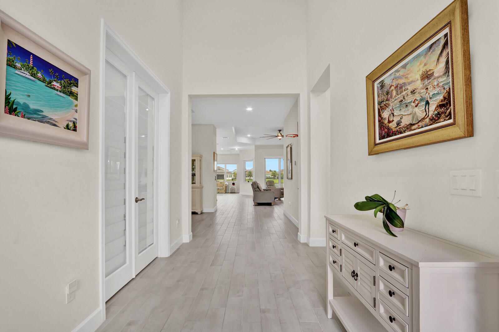4941 Liberty Lane — Photo 4