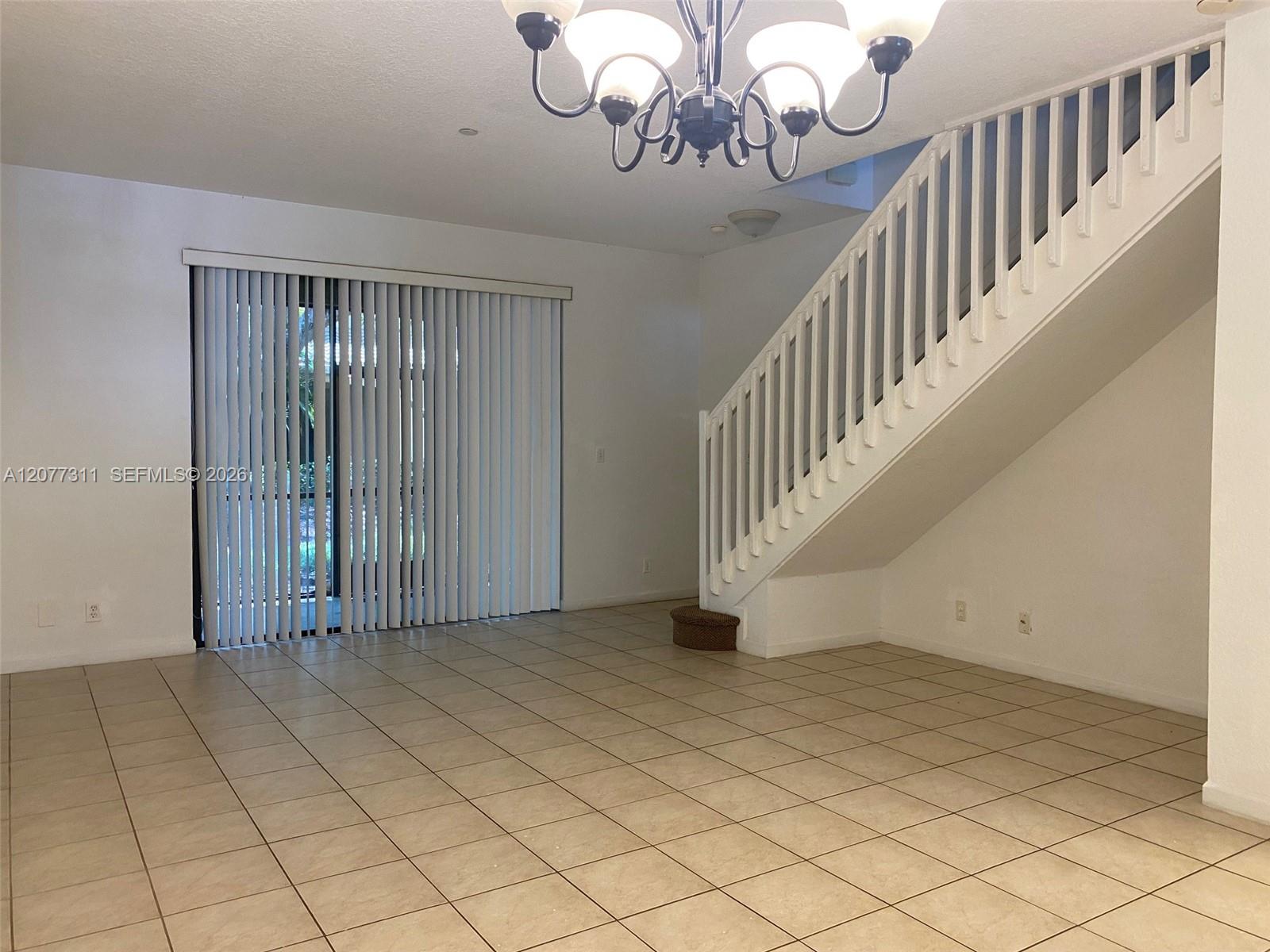 4218 Vineyard Cir # 4218 — Photo 4