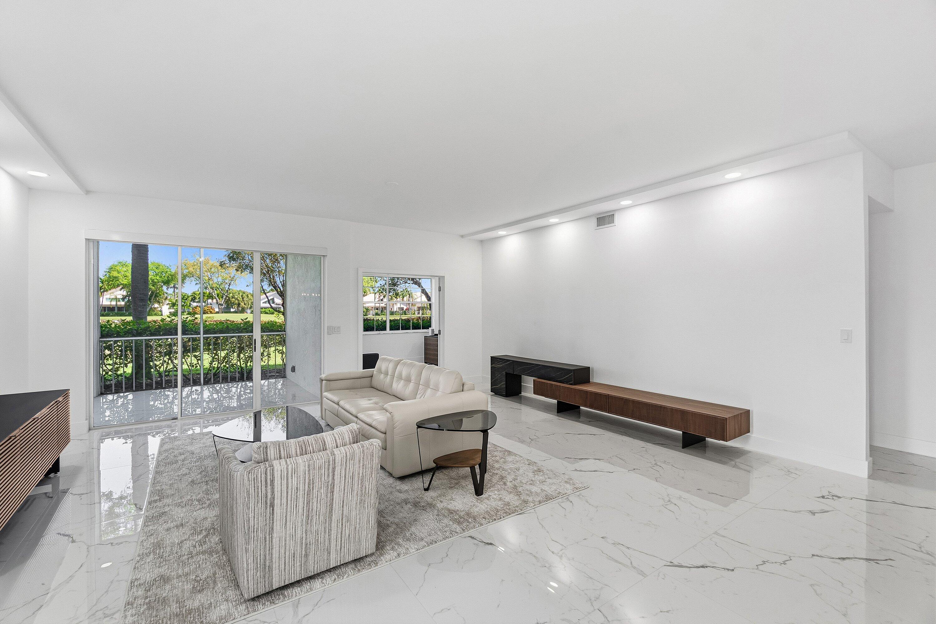 5082 Lake Catalina Drive # A, Boca Raton FL 33496