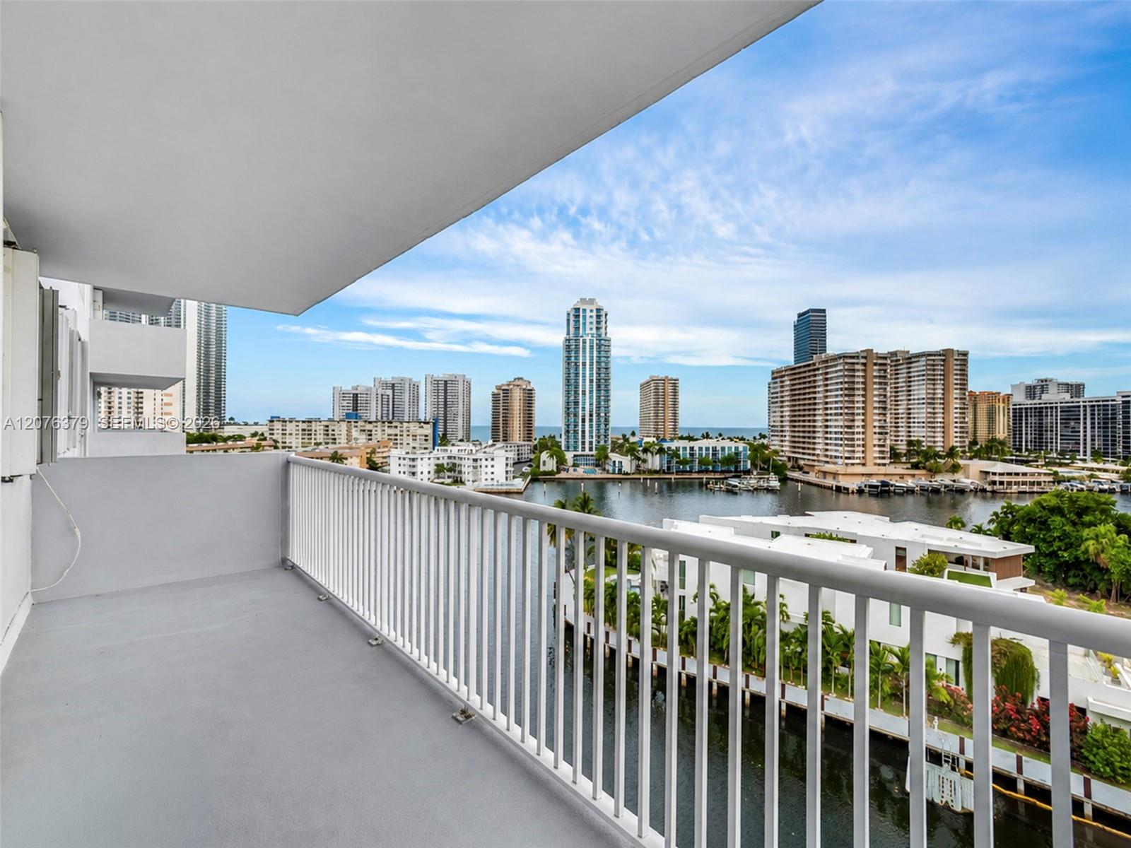 137 Golden Isles Dr # 804 — Photo 3
