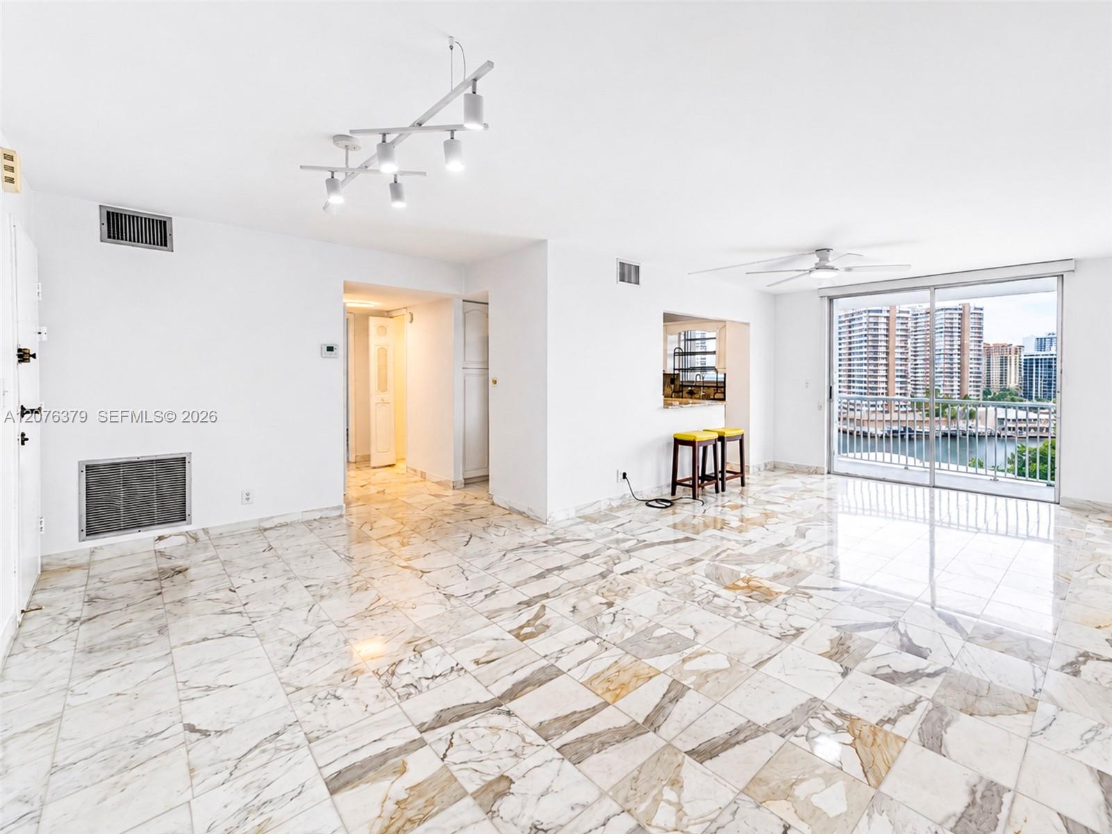 137 Golden Isles Dr # 804 — Photo 4