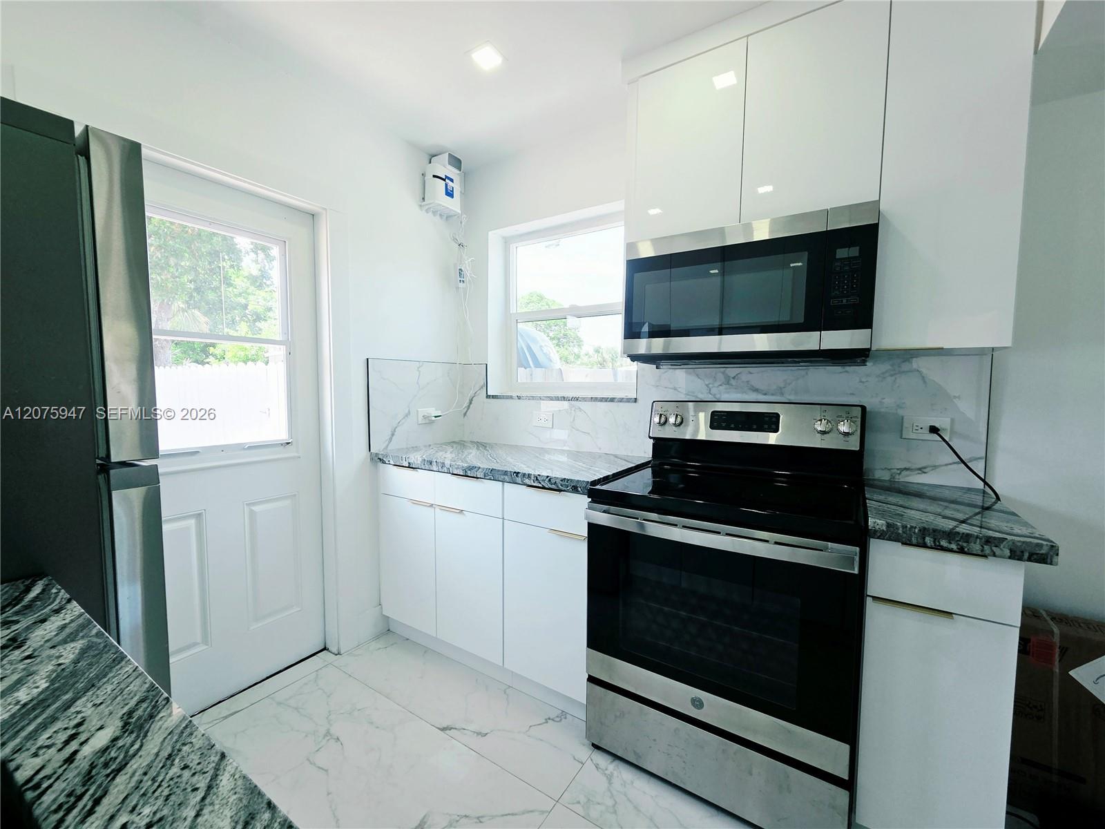 5301 NE 17th Ave, Pompano Beach FL 33064