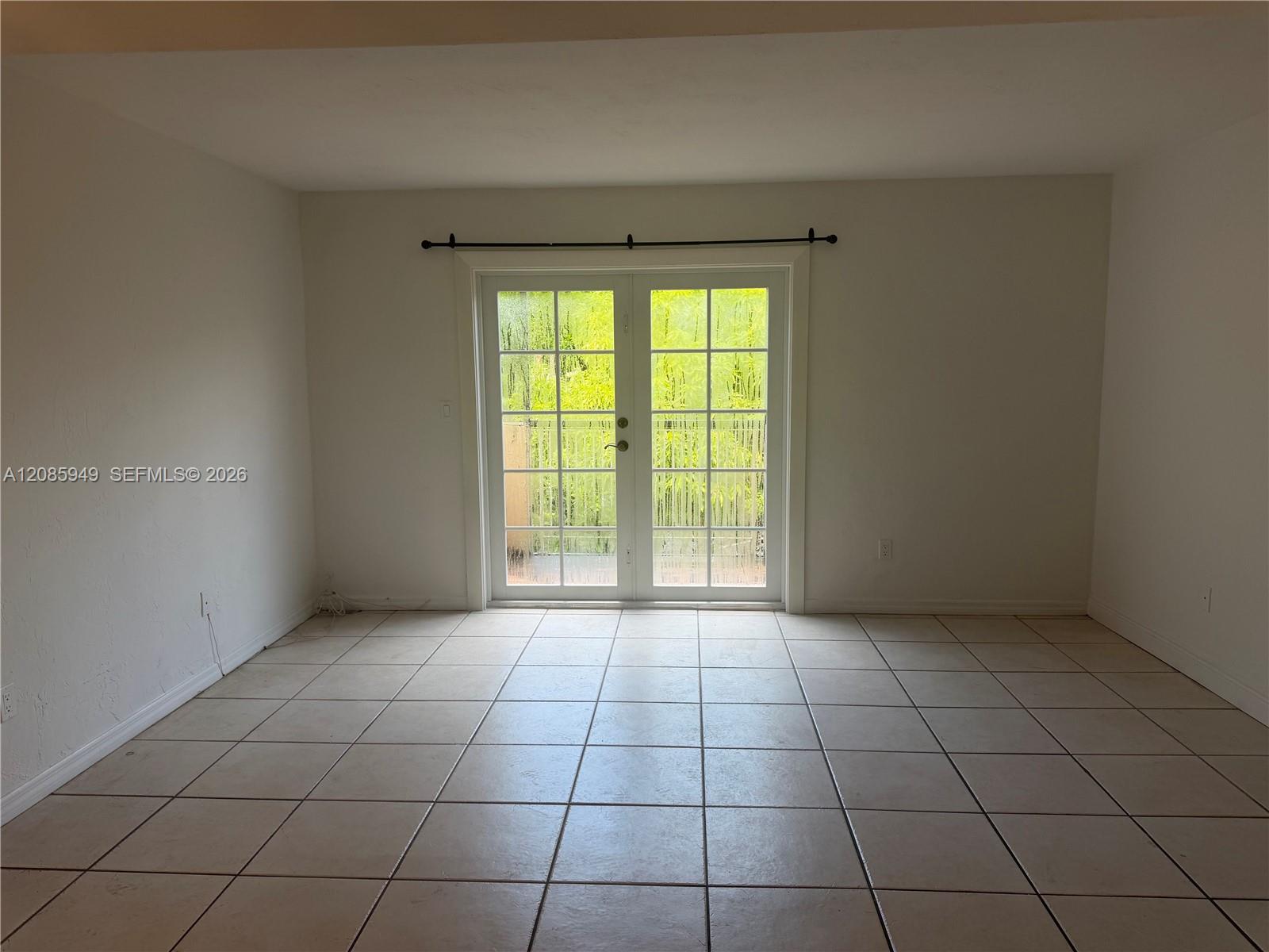 10903 N Kendall Dr # 229 — Photo 2