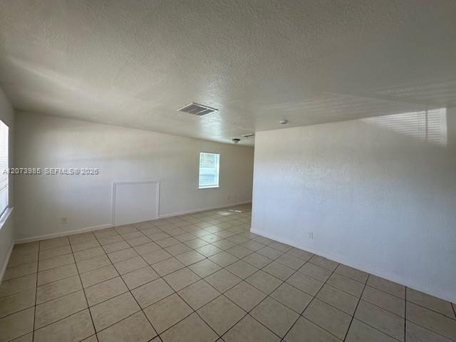729 Caddie Pl — Photo 4