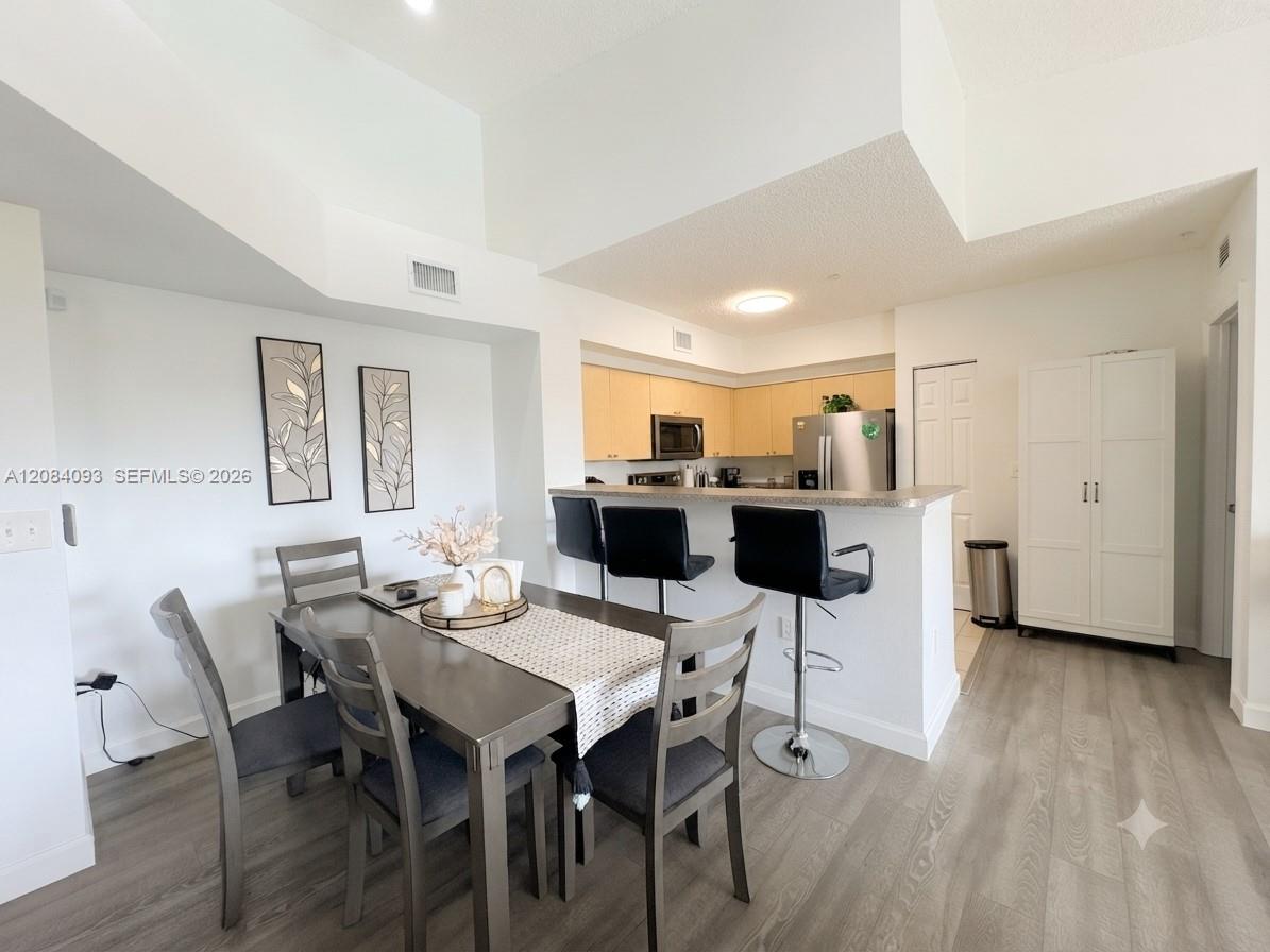 2200 E Preserve Way # 306 — Photo 5